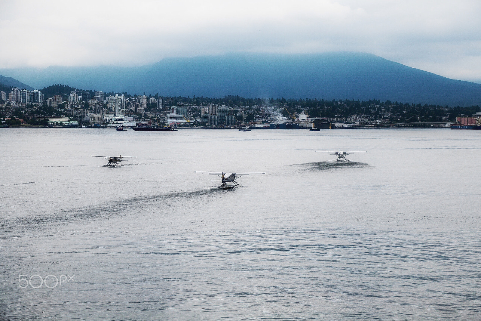 Tamron 28-300mm F3.5-6.3 Di VC PZD sample photo. Ballet - landing in the harbour of vancouver, bc photography