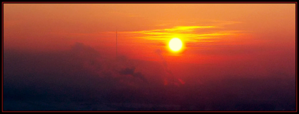 KONICA MINOLTA DiMAGE Z3 sample photo. Sunset photography