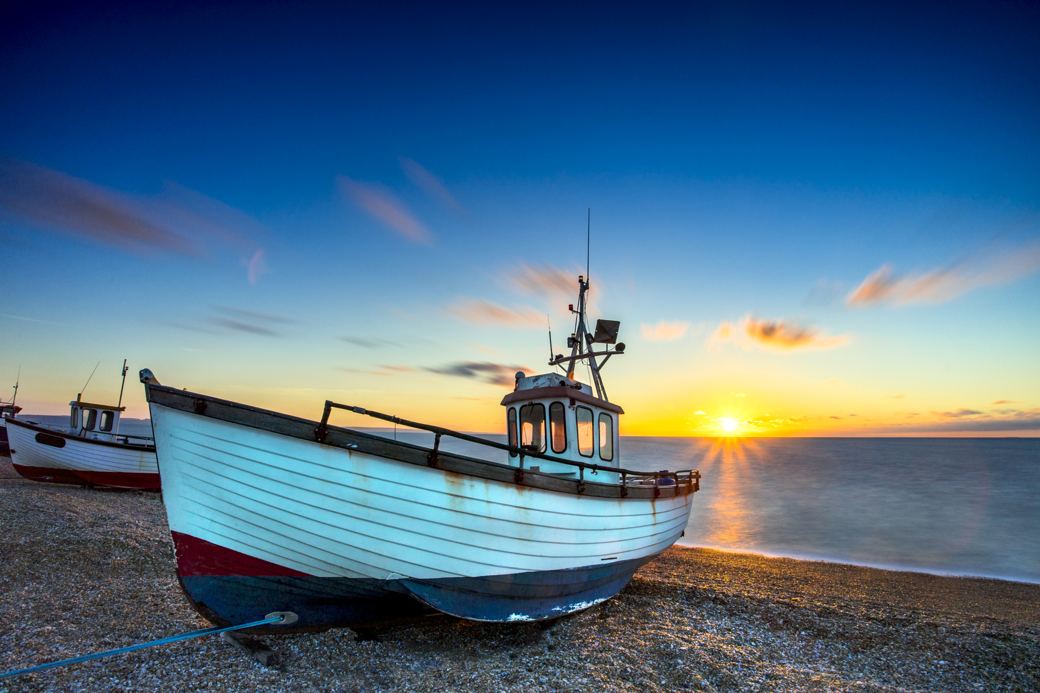 Sony a7 II + Canon EF 17-40mm F4L USM sample photo. The captain's boat photography