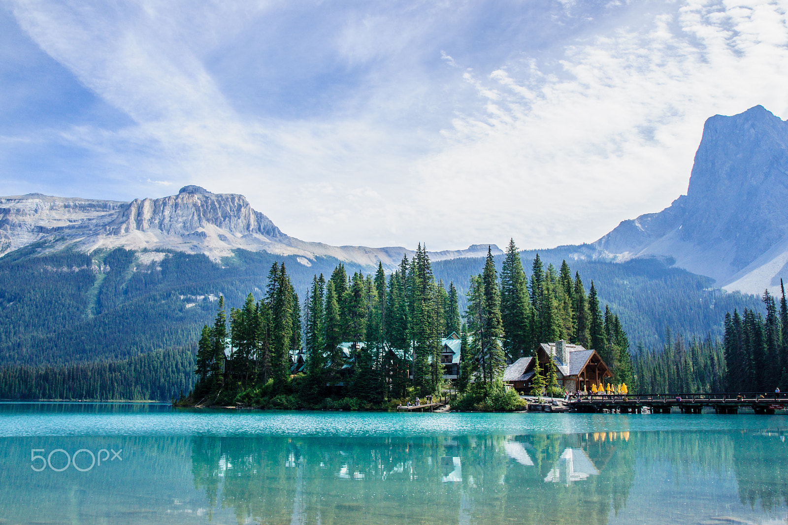 Sony Alpha DSLR-A700 sample photo. Emerald lake photography