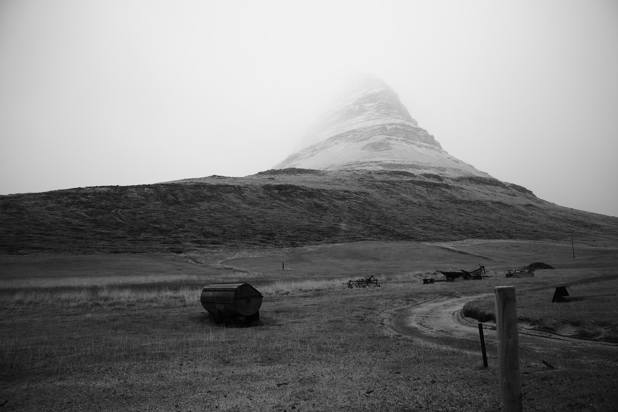 Canon EOS 650D (EOS Rebel T4i / EOS Kiss X6i) sample photo. Foggy kirkjufell photography