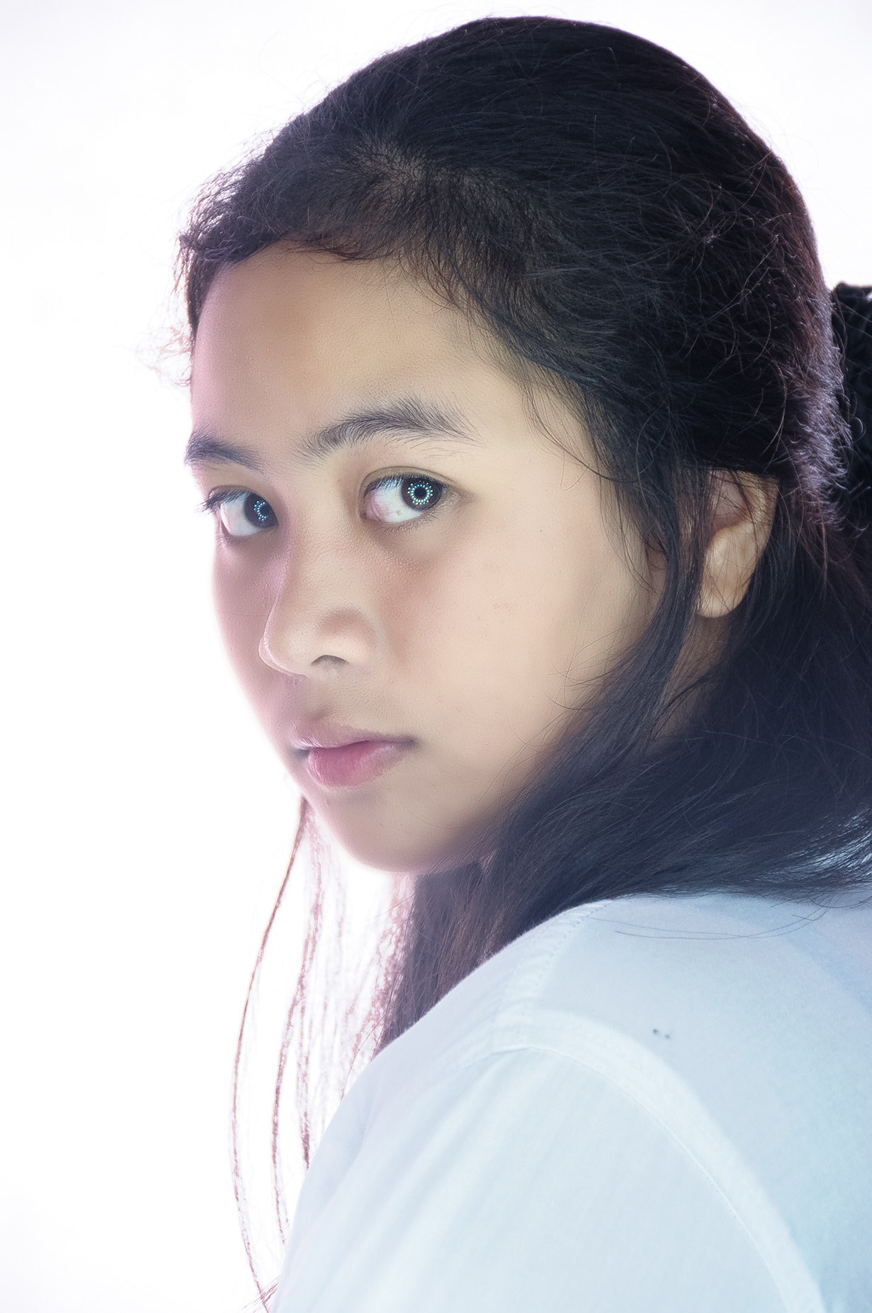Nikon D5000 sample photo. Flawless woment photography
