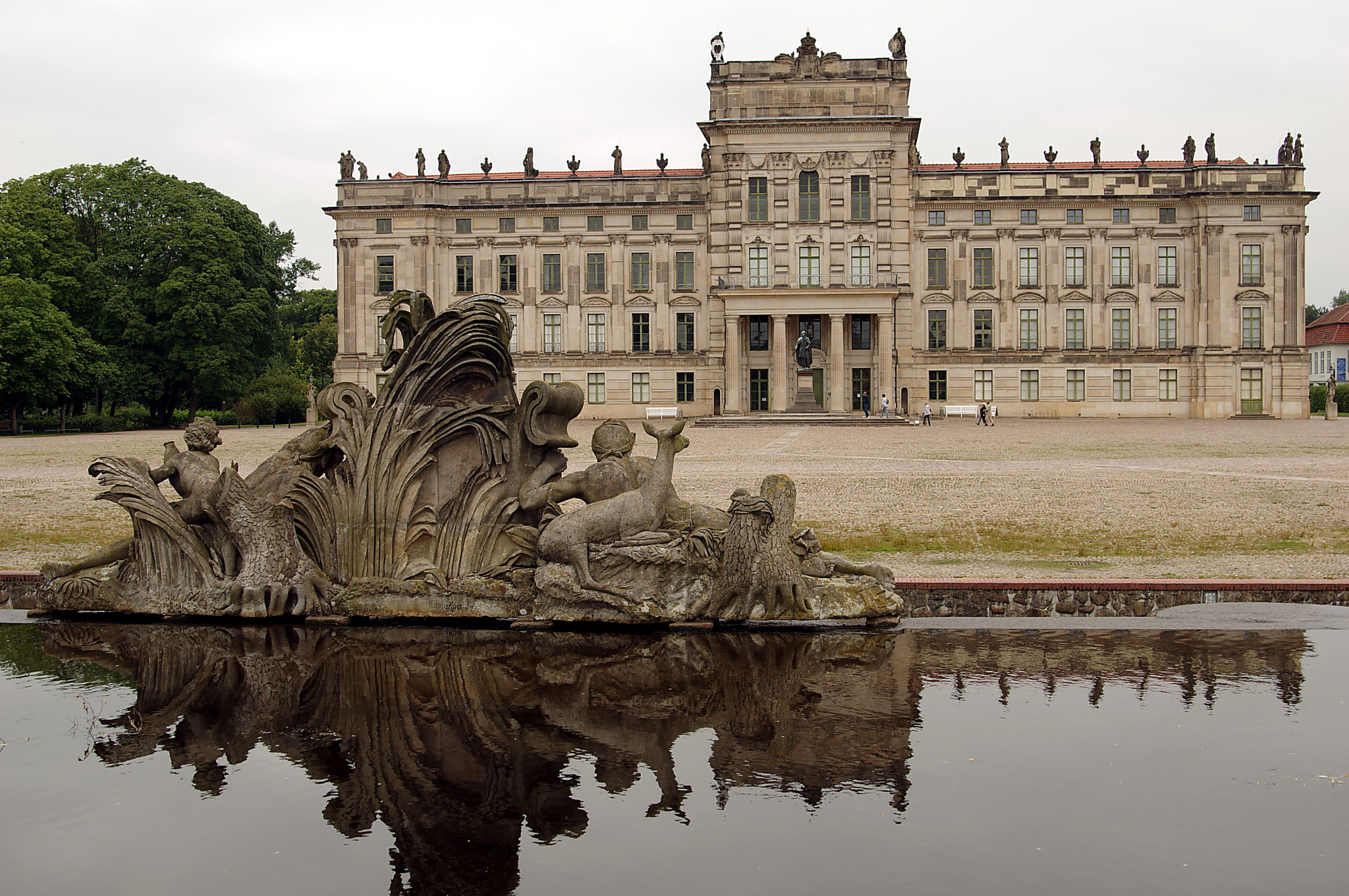 Tamron AF 28-75mm F2.8 XR Di LD Aspherical (IF) sample photo. Ludwigslust photography