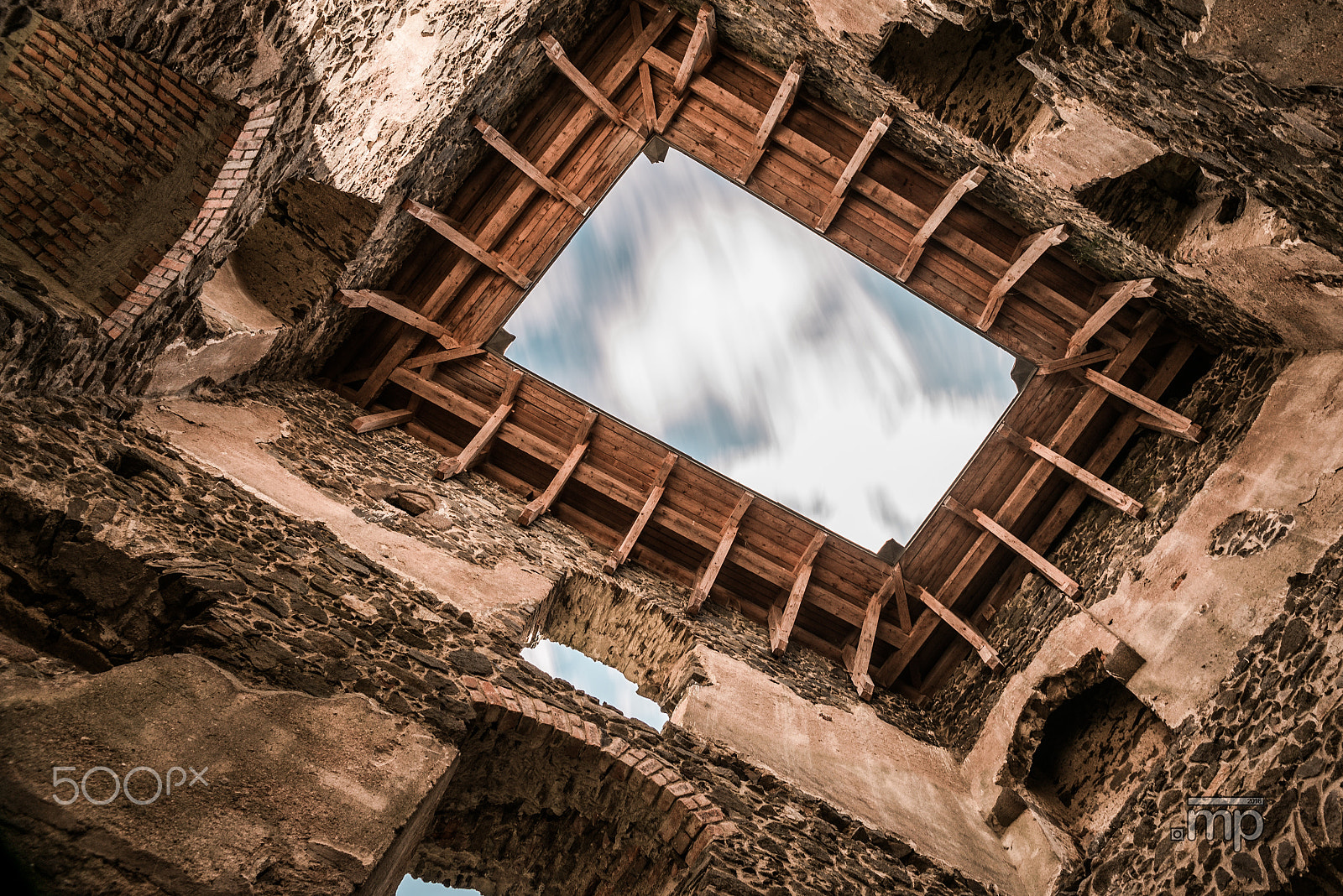 Nikon D750 + Sigma 18-35mm F1.8 DC HSM Art sample photo. Moving sky photography