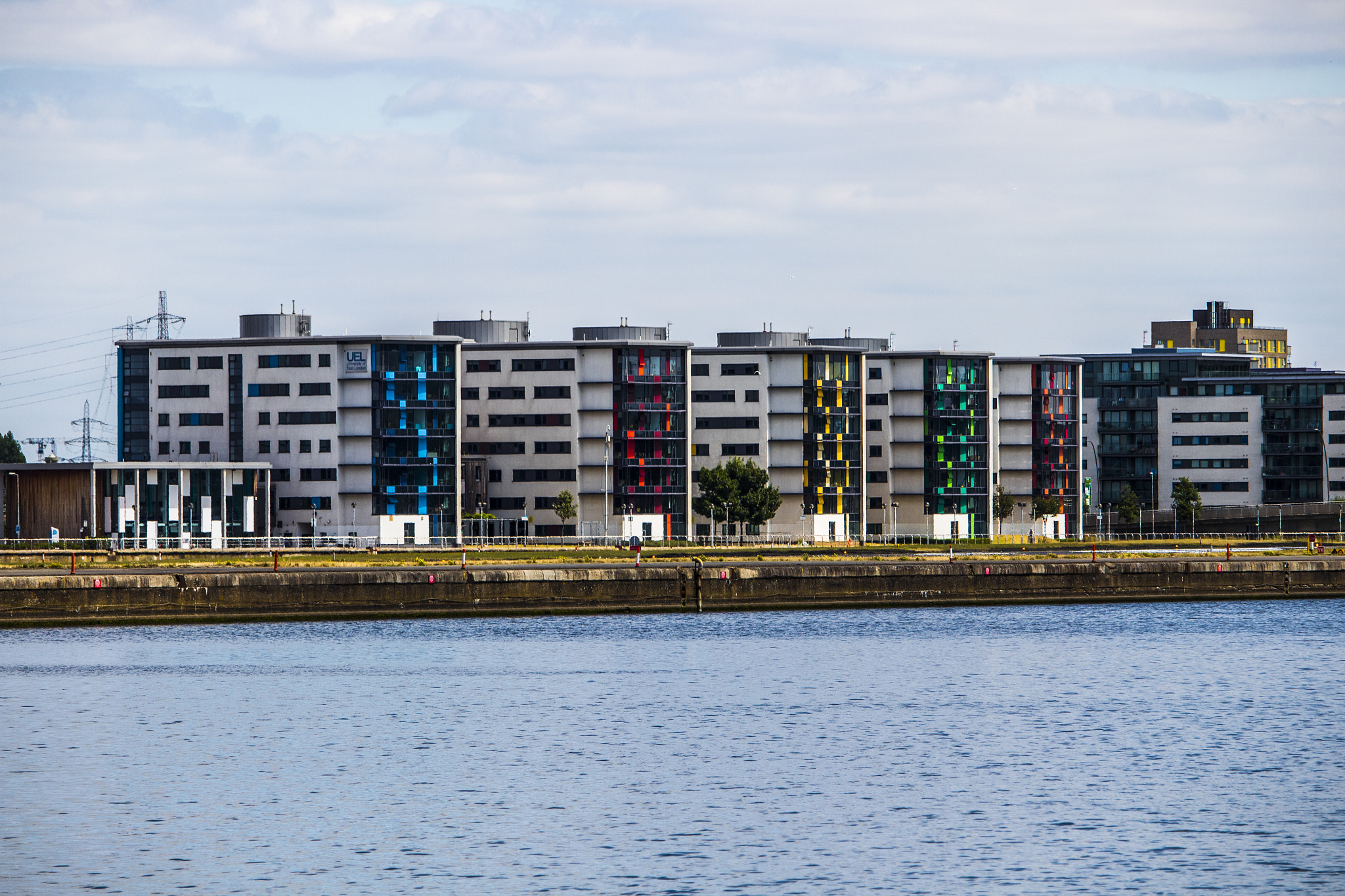 Canon EF-S 55-250mm F4-5.6 IS STM sample photo. Buildings of colour photography