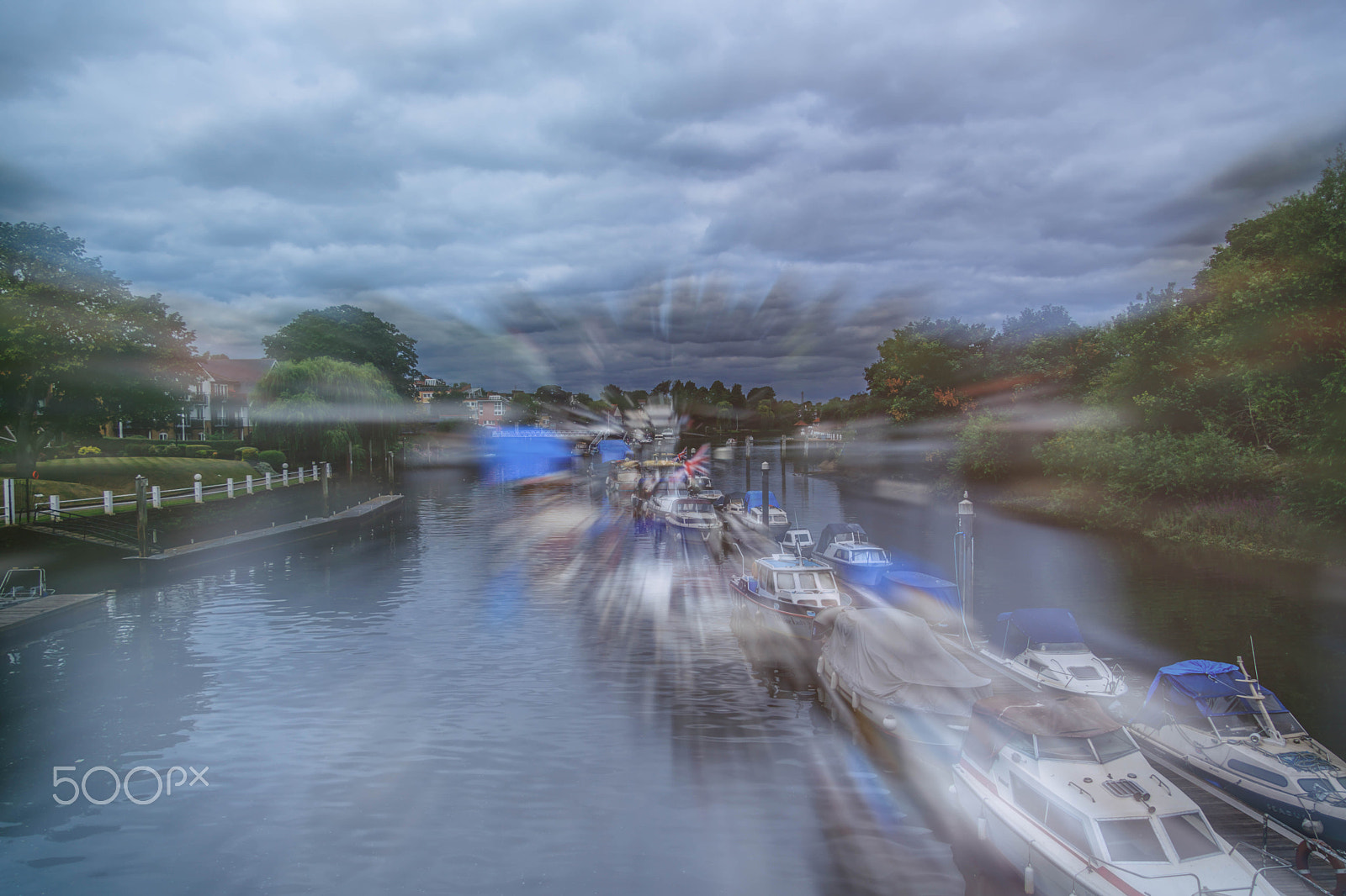 Canon EF-S 17-85mm F4-5.6 IS USM sample photo. Mooring boats photography