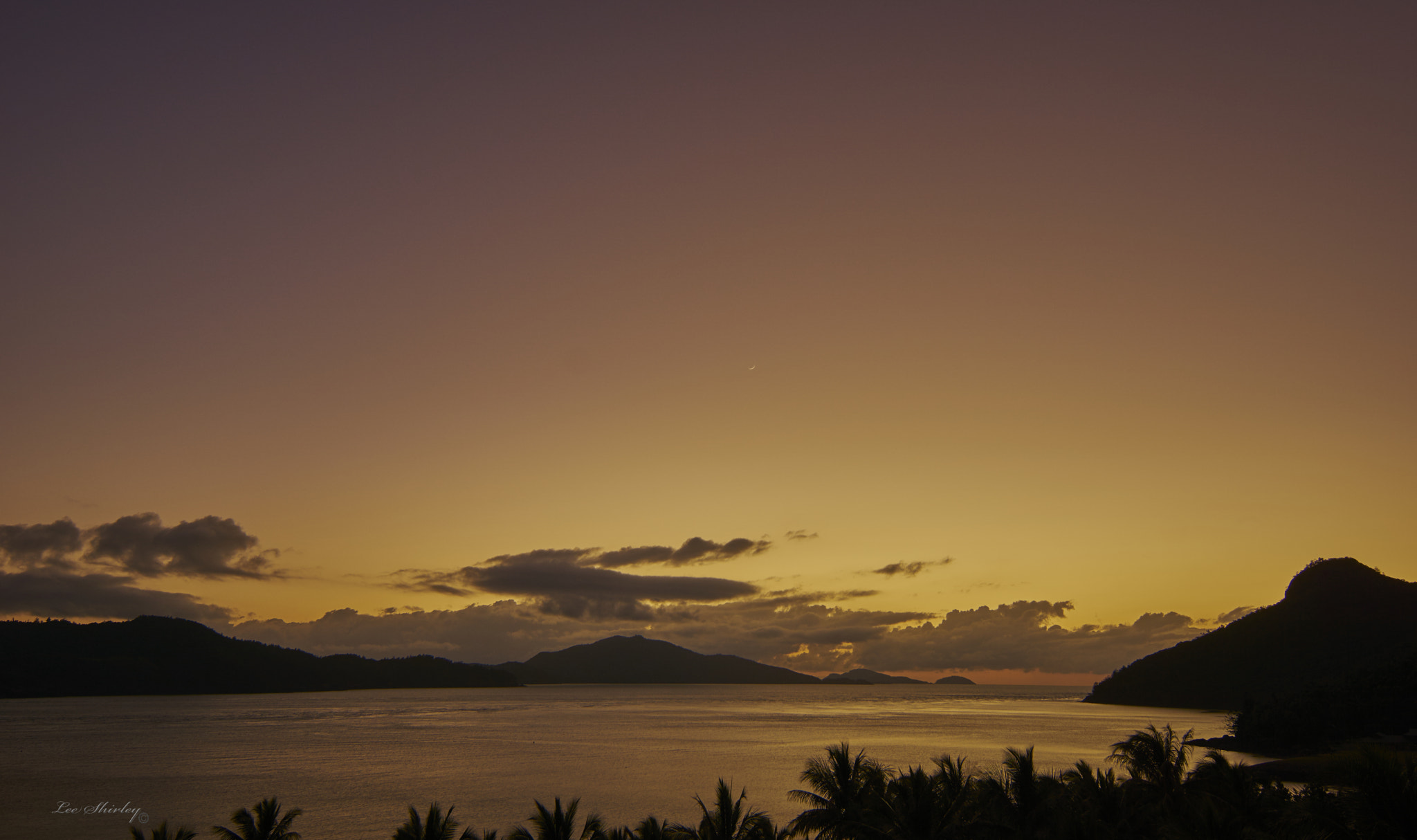 Sony ILCA-77M2 + 20mm F2.8 sample photo. Whitsunday sunrise photography