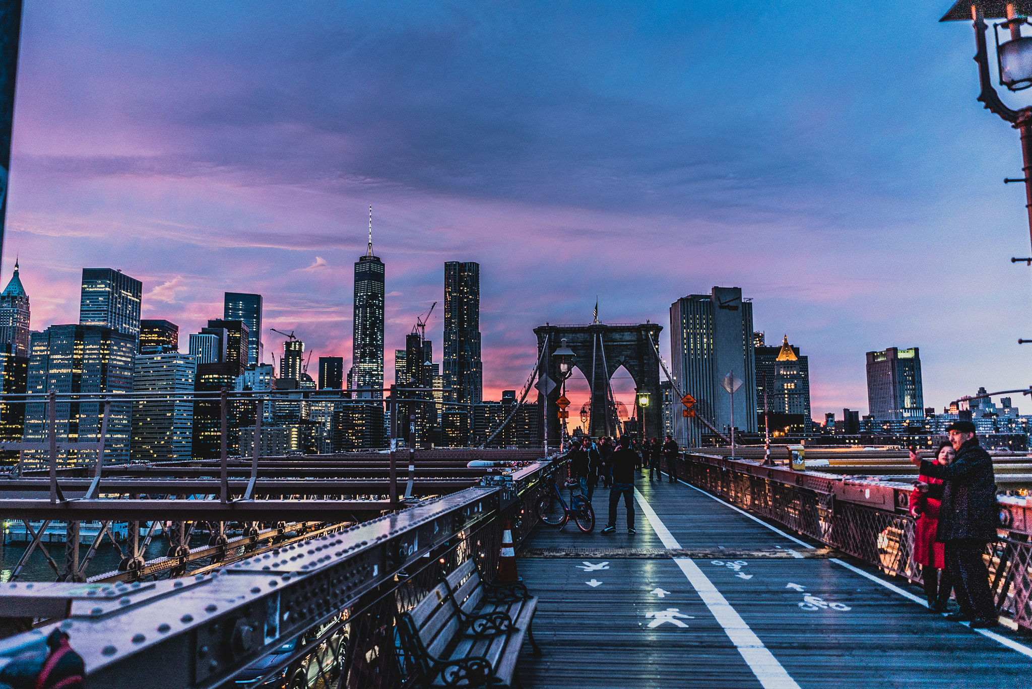 Sony FE 28mm F2 sample photo. Brooklyn bridge photography