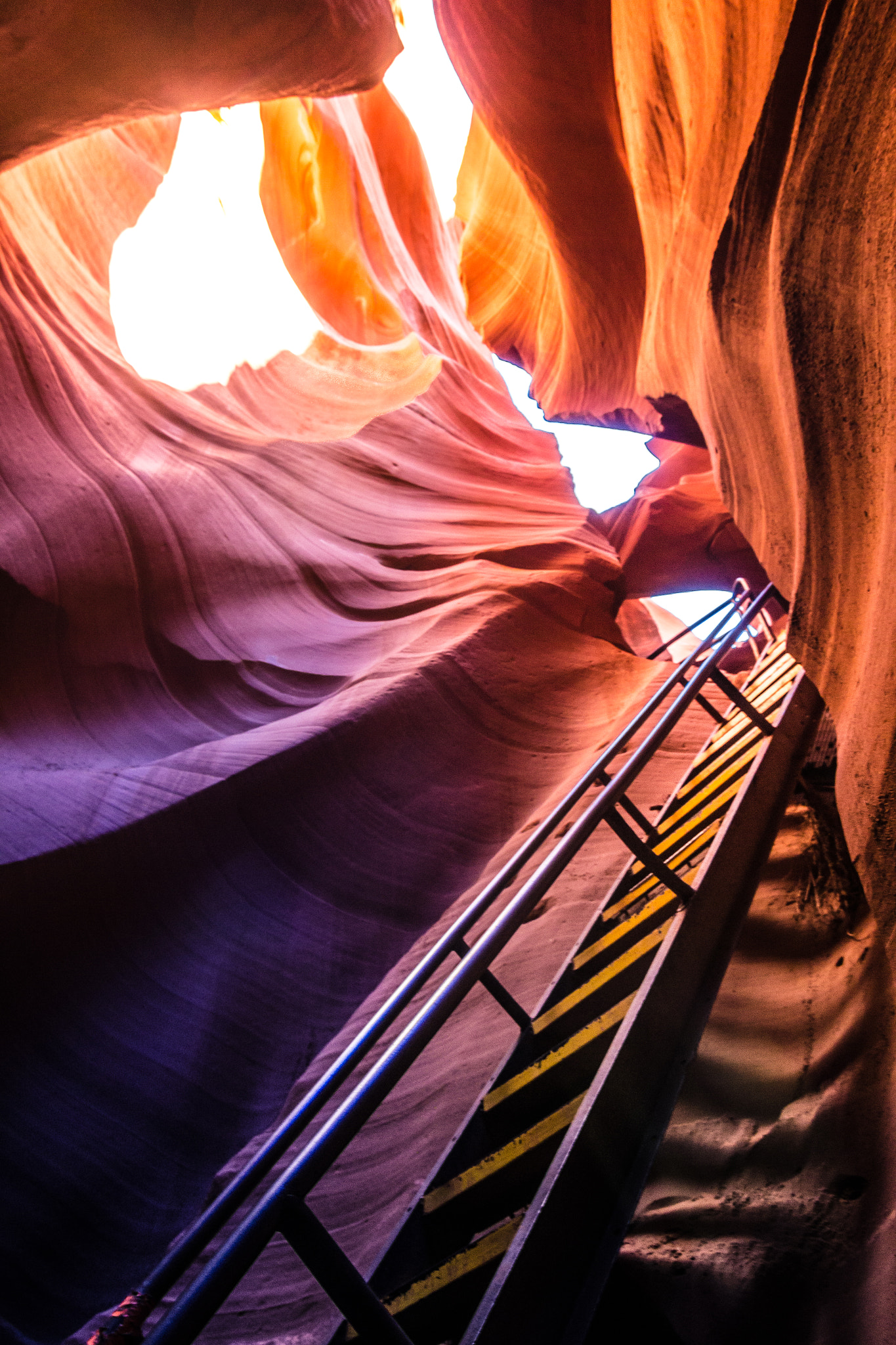 Canon EOS 600D (Rebel EOS T3i / EOS Kiss X5) + Tokina AT-X Pro 11-16mm F2.8 DX sample photo. Lower antelope canyon photography