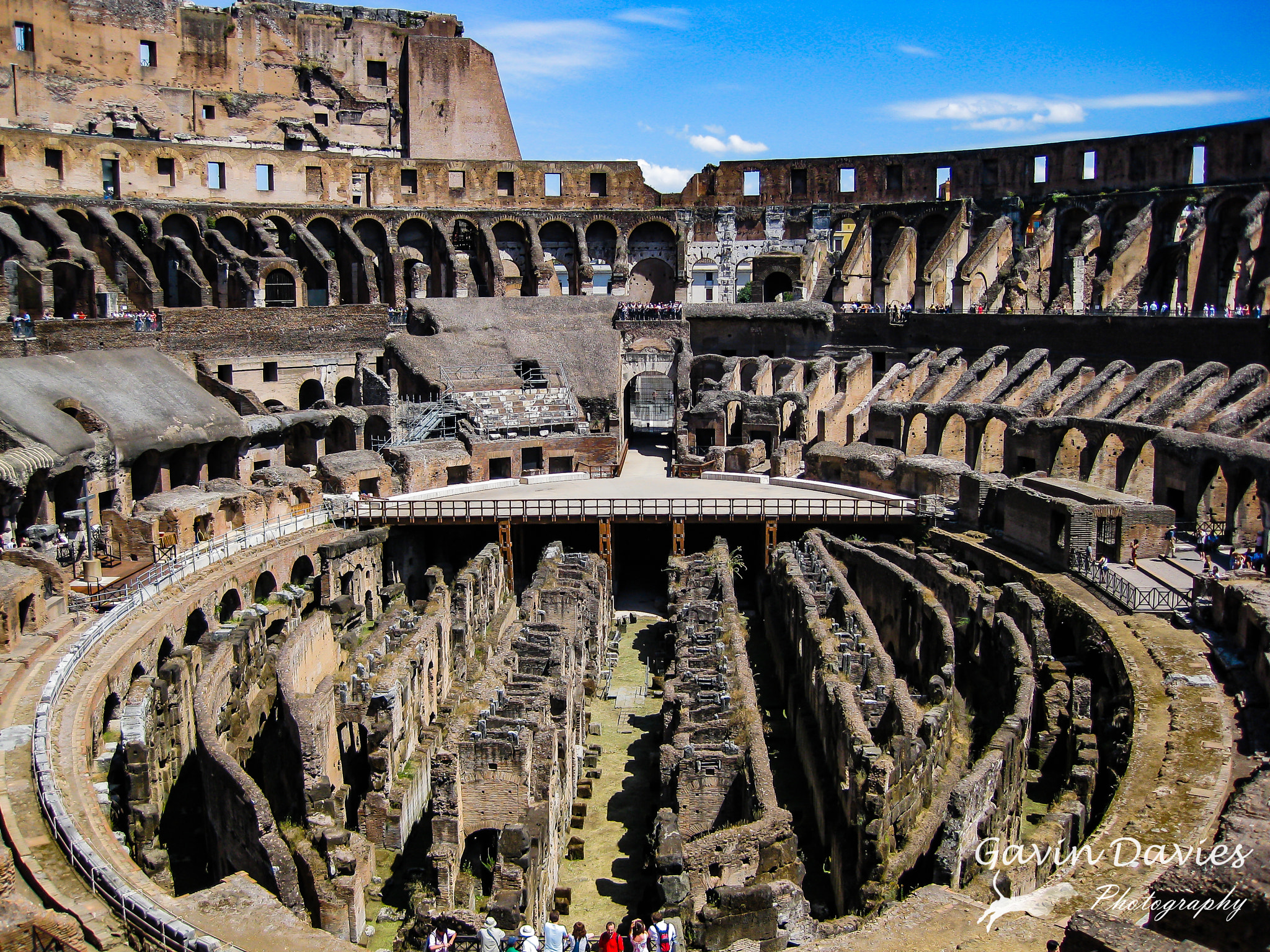 Canon PowerShot SD770 IS (Digital IXUS 85 IS / IXY Digital 25 IS) sample photo. Inside the roman colosseum photography