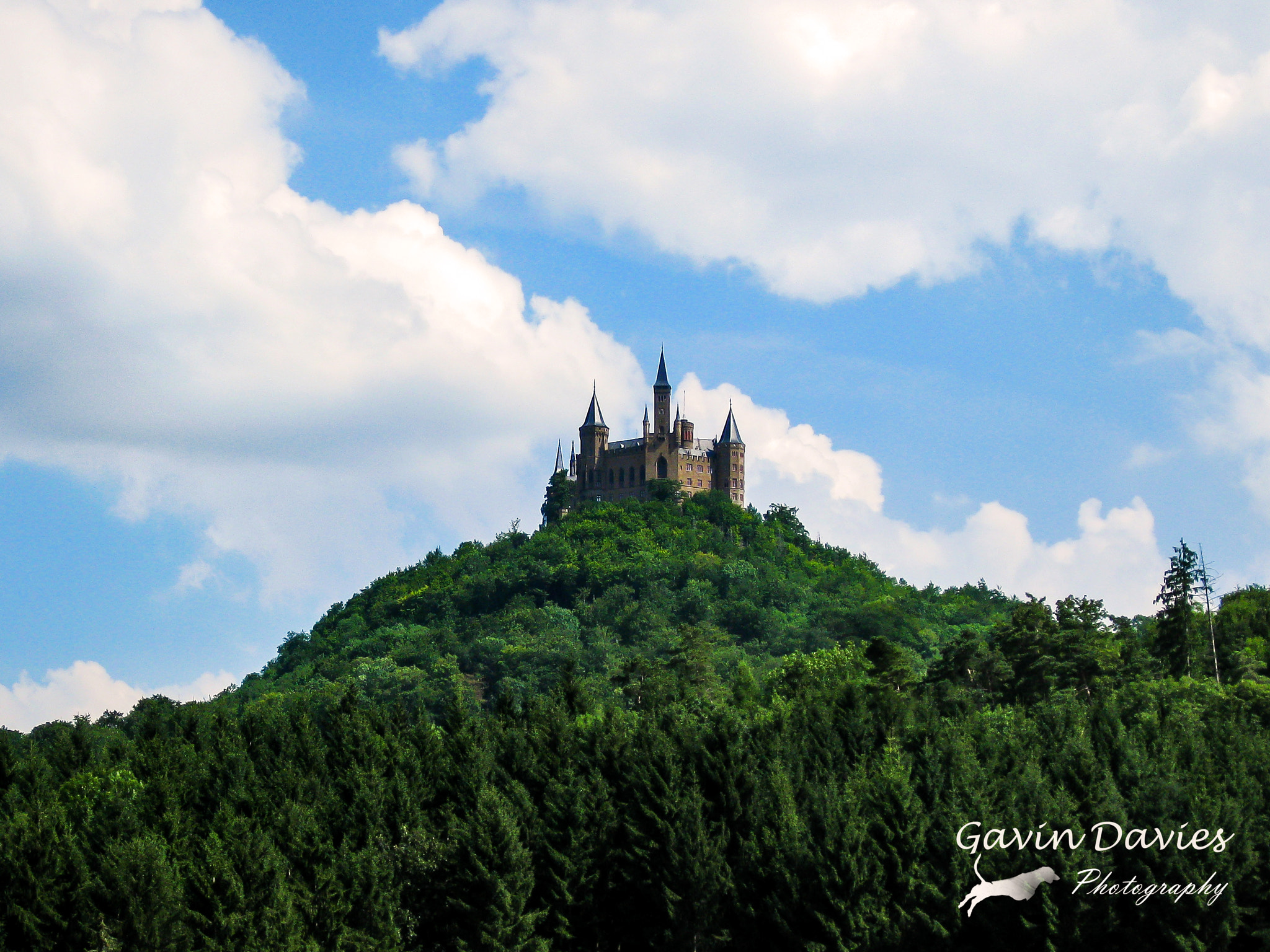 Canon PowerShot SD770 IS (Digital IXUS 85 IS / IXY Digital 25 IS) sample photo. Hohenzollern castle germany prussia photography
