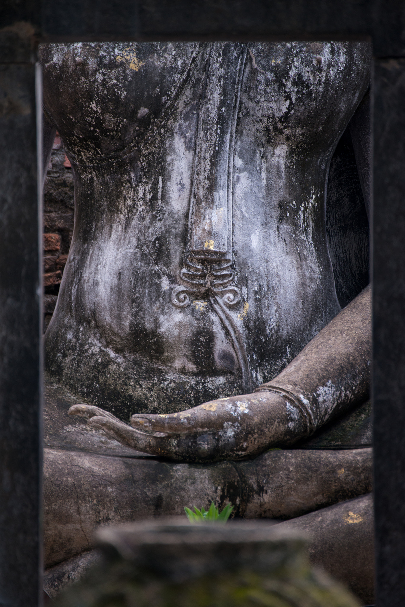 Nikon D800E sample photo. The ancient ruin of buddha in sukhothai, thailand. photography