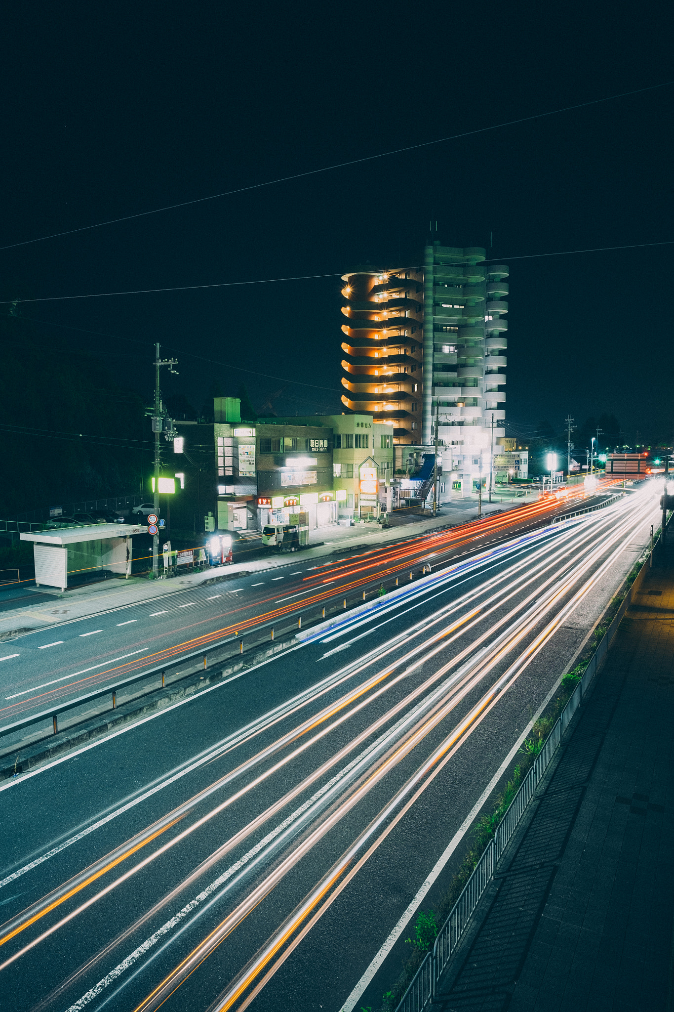 Fujifilm X-T10 + Fujifilm XF 14mm F2.8 R sample photo. The light trails photography