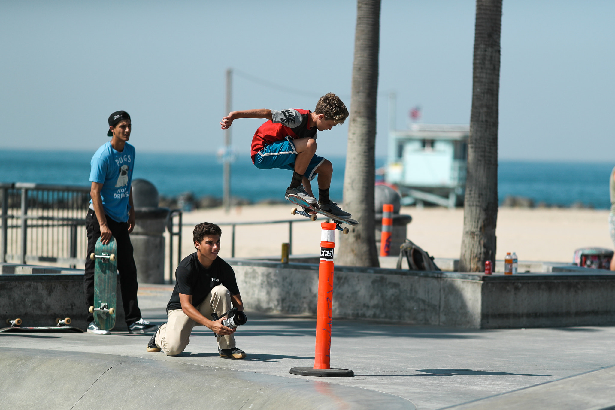 Canon EF 135mm F2L USM sample photo. Venice skatepark photography