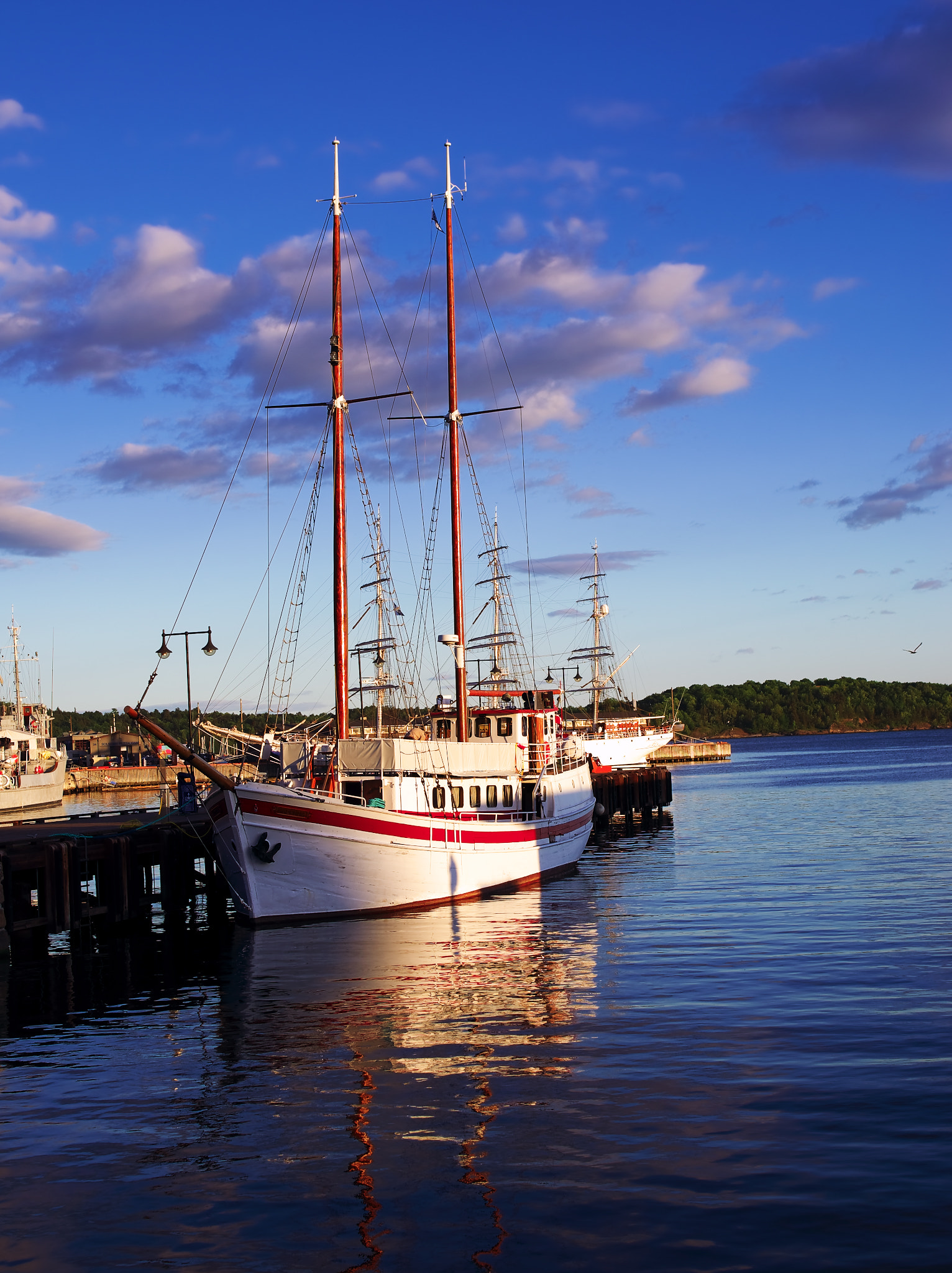 Pentax K-5 IIs sample photo. Oslo harbor photography