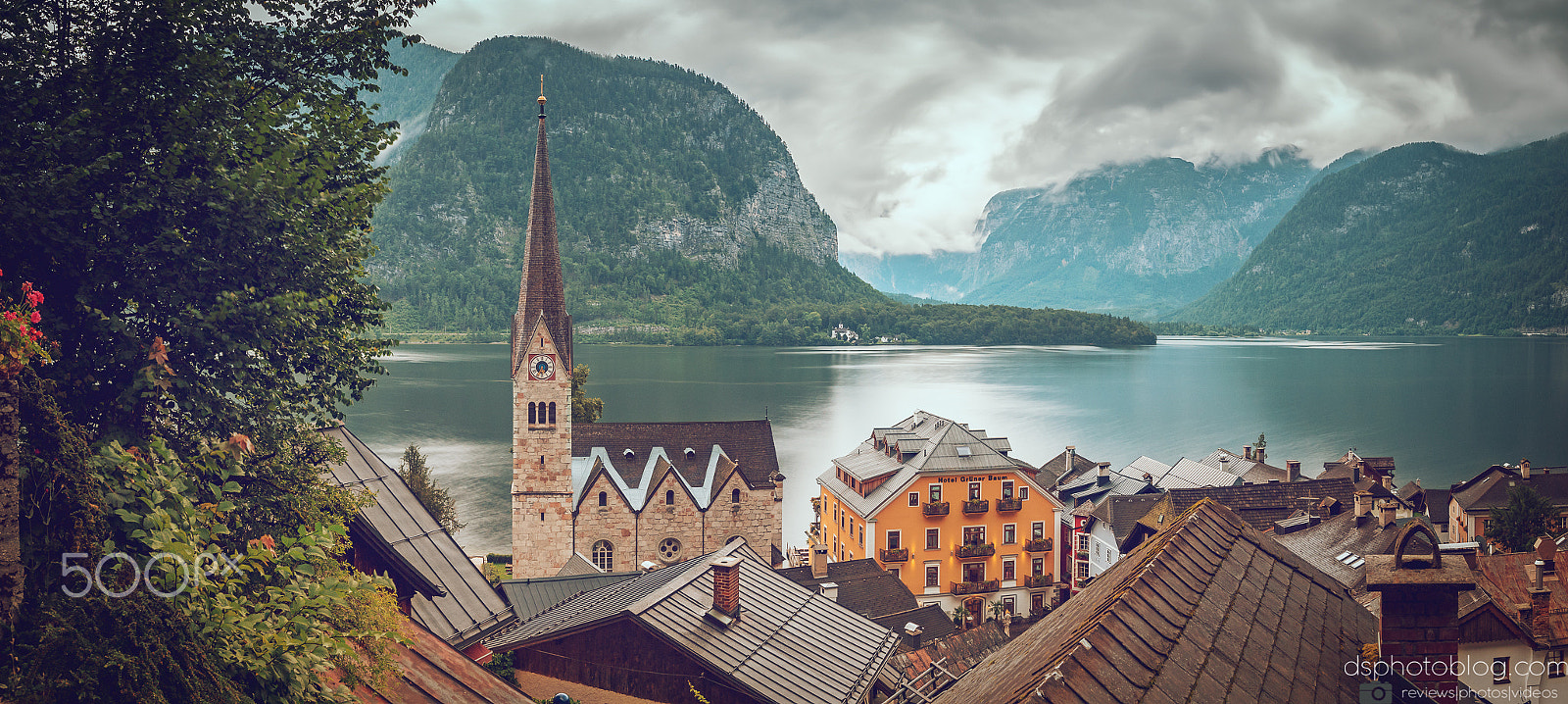 Sigma 24mm F1.4 DG HSM Art sample photo. Over the roofs of hallstatt ii photography