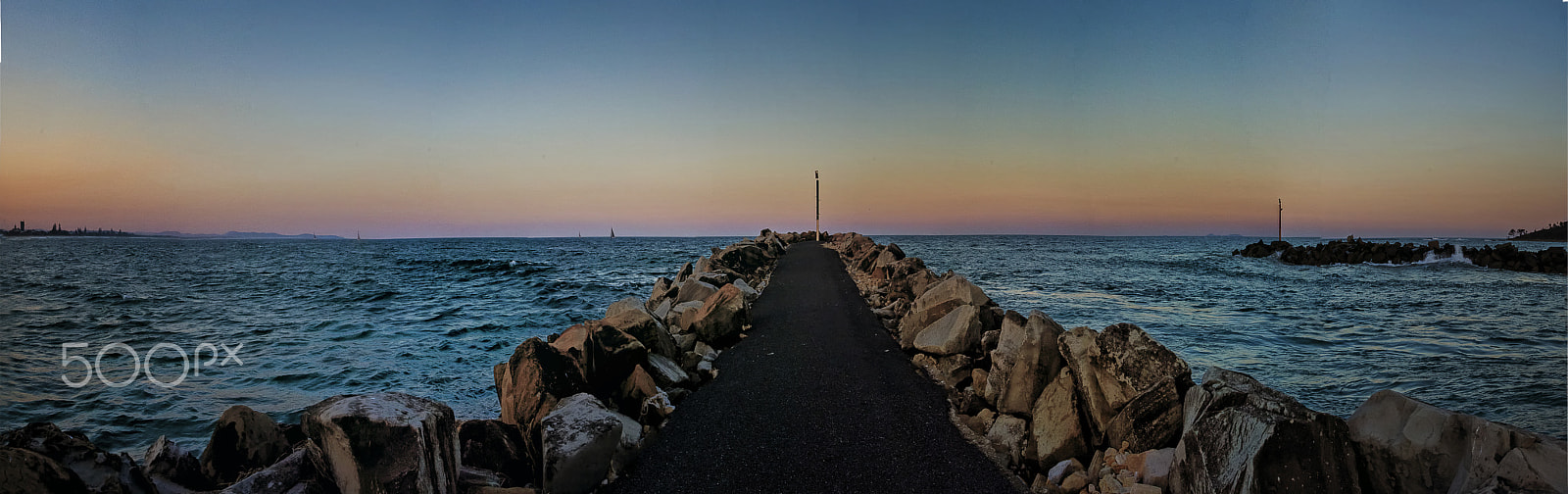 Sigma 18-250mm F3.5-6.3 DC OS HSM sample photo. Solitary sunset photography