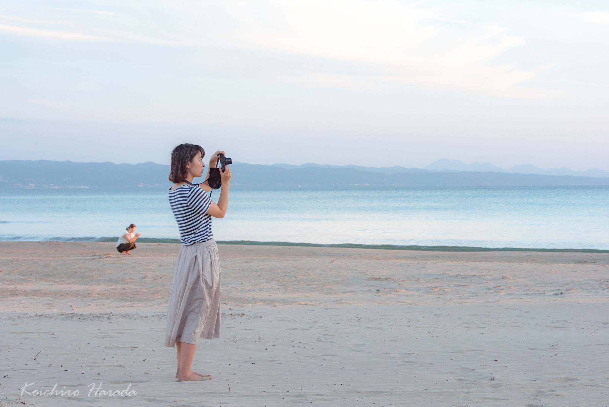 Sony a7S + 70-200mm F2.8 sample photo. Beach photography