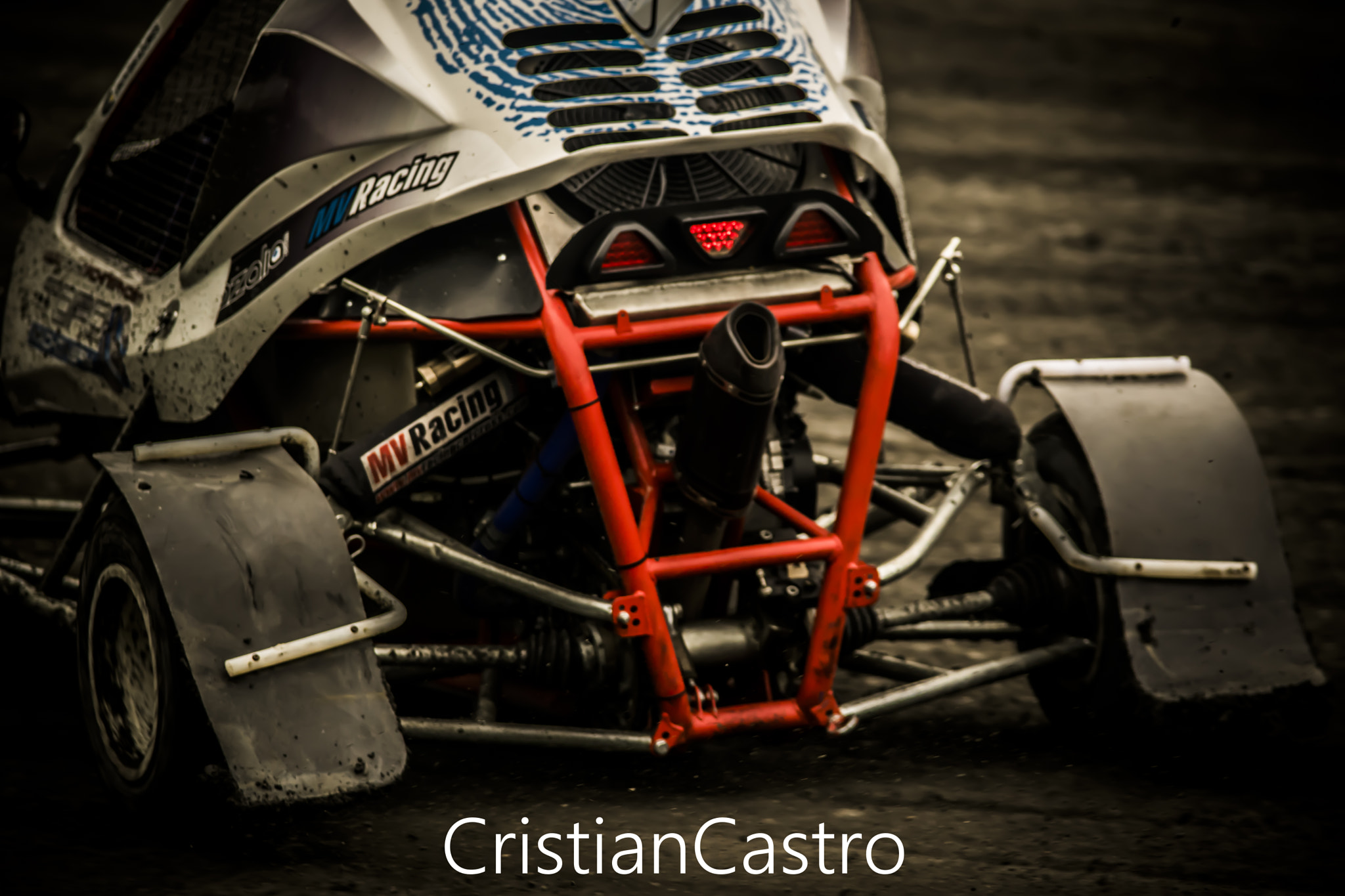 Sigma 70-200mm F2.8 EX DG OS HSM sample photo. Speed kartcross photography