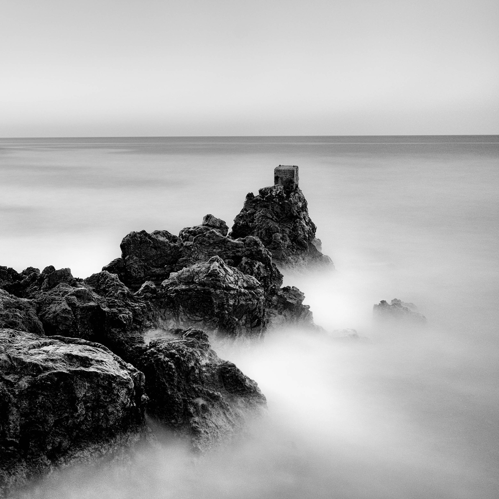 Fujifilm XC 16-50mm F3.5-5.6 OIS sample photo. Seascape monochrome photography