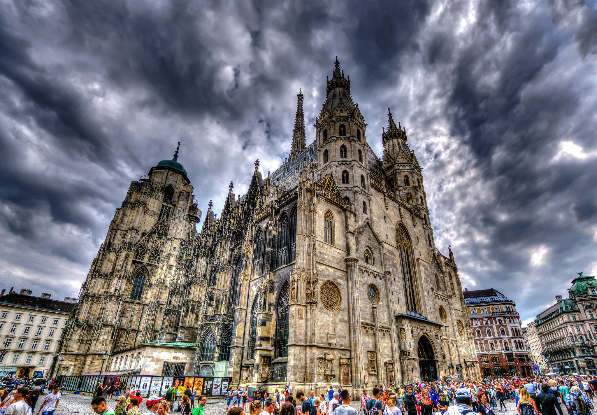 Sony ILCA-77M2 sample photo. Vienna cathedral (stephansdom) photography