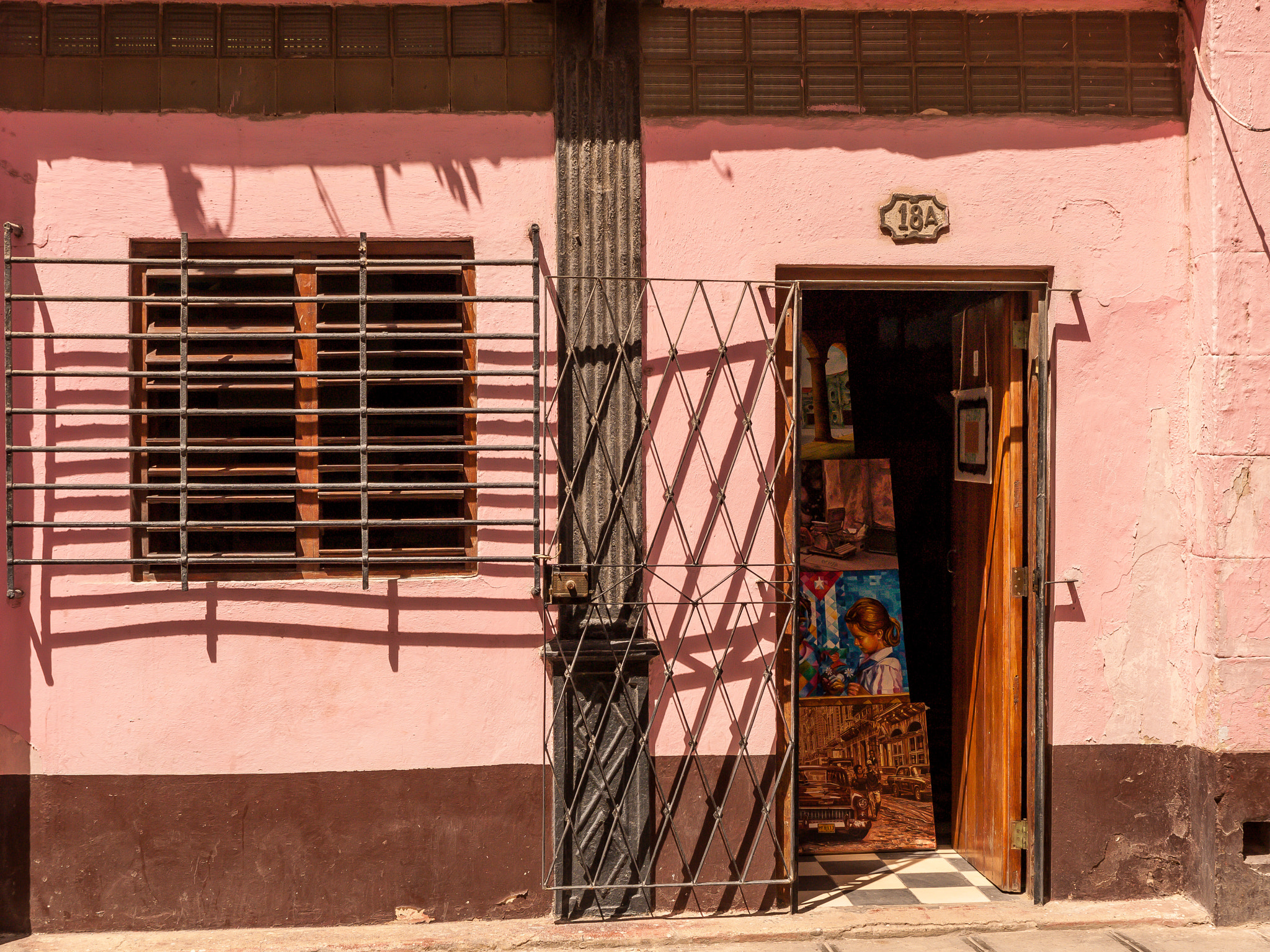 Panasonic Lumix DMC-GF1 sample photo. Pink gallery photography