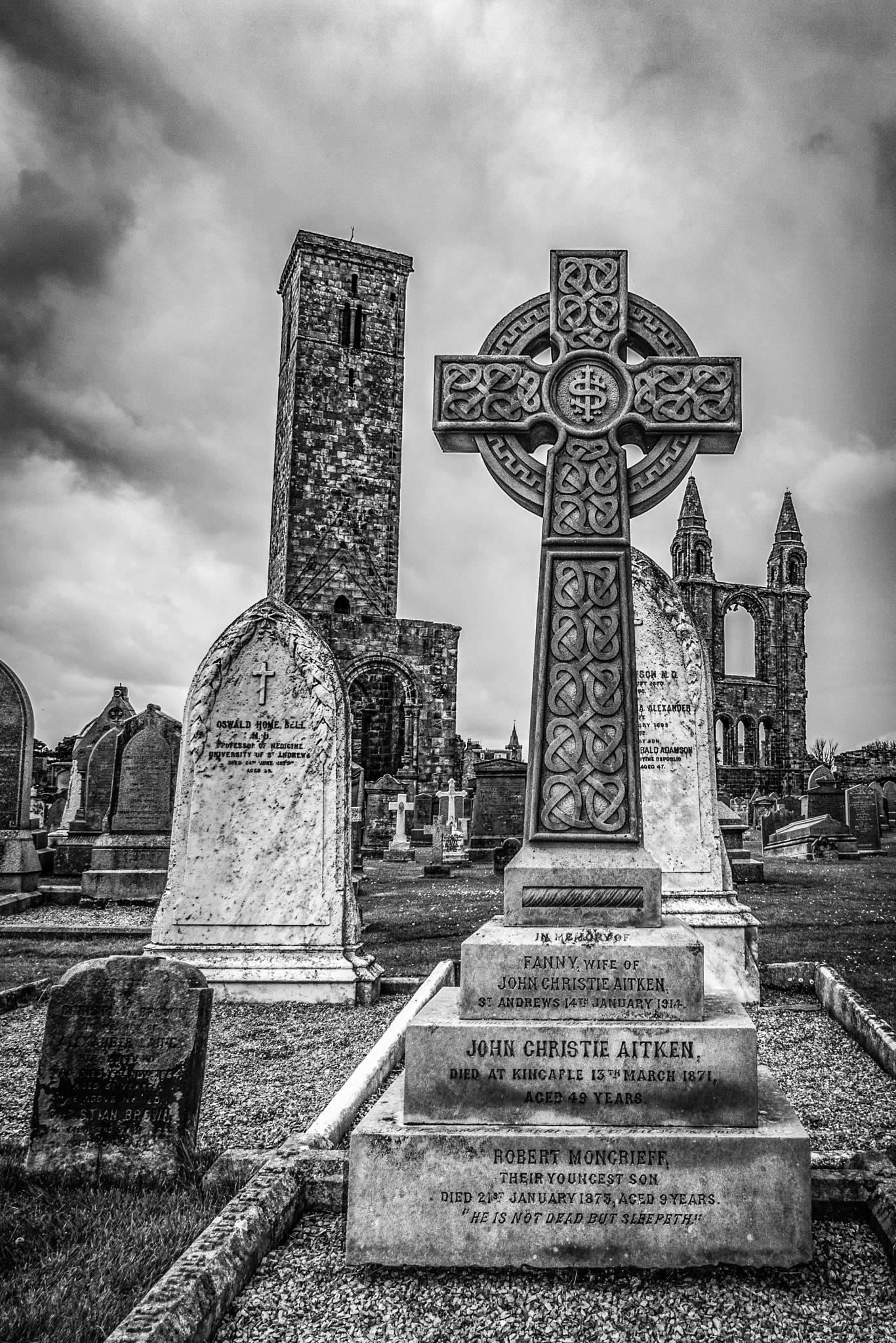 Tokina AT-X Pro 12-24mm F4 (IF) DX sample photo. St. andrews cathedral - scotland photography