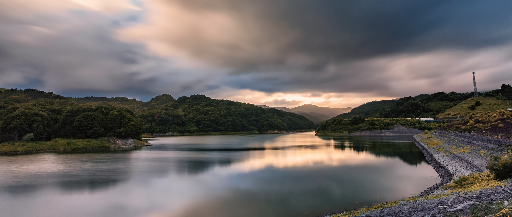 Canon EOS 6D + Canon EF 20-35mm F3.5-4.5 USM sample photo. Nanakita dam photography