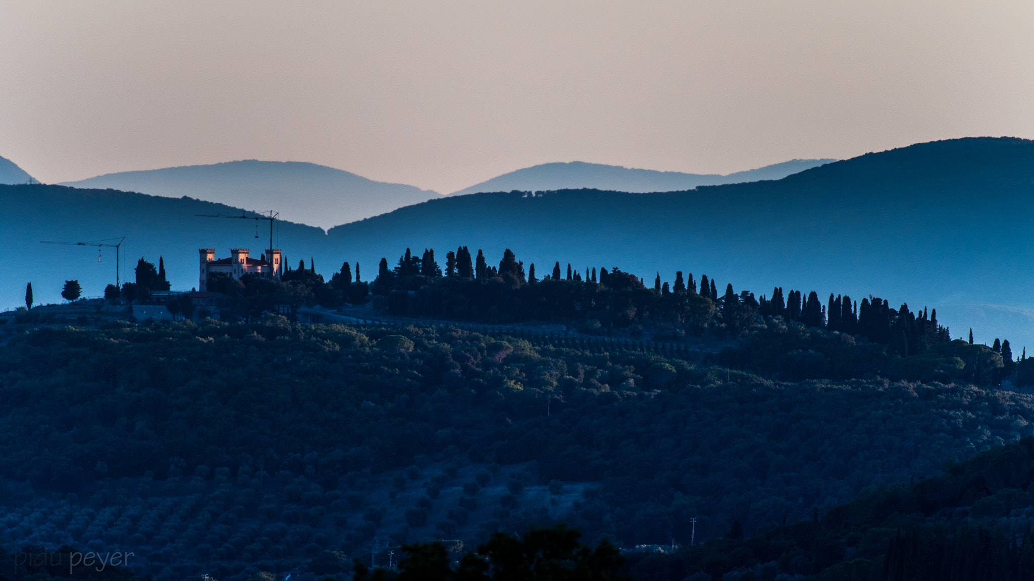 Nikon AF-S Nikkor 200-500mm F5.6E ED VR sample photo. Monte solaio, tuscany photography