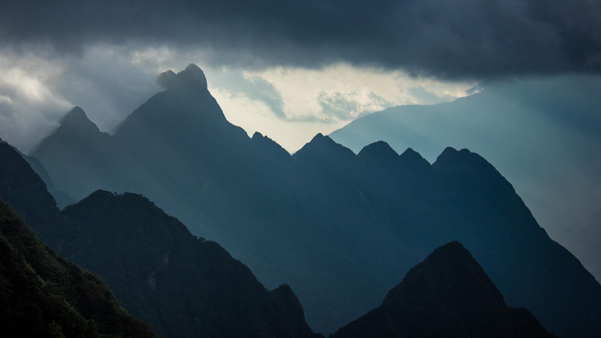Canon EOS 550D (EOS Rebel T2i / EOS Kiss X4) sample photo. Hoang lien mountain photography