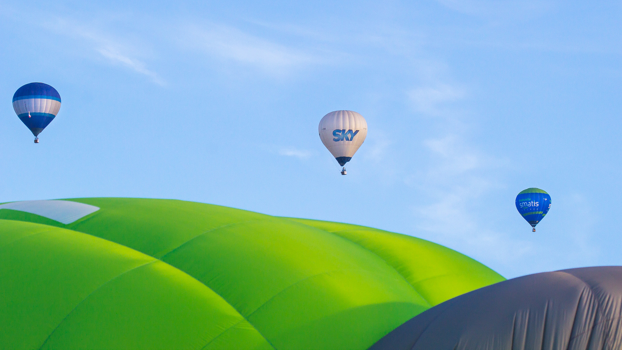 Canon EF 100-400mm F4.5-5.6L IS USM sample photo. Balloon shampionship france photography