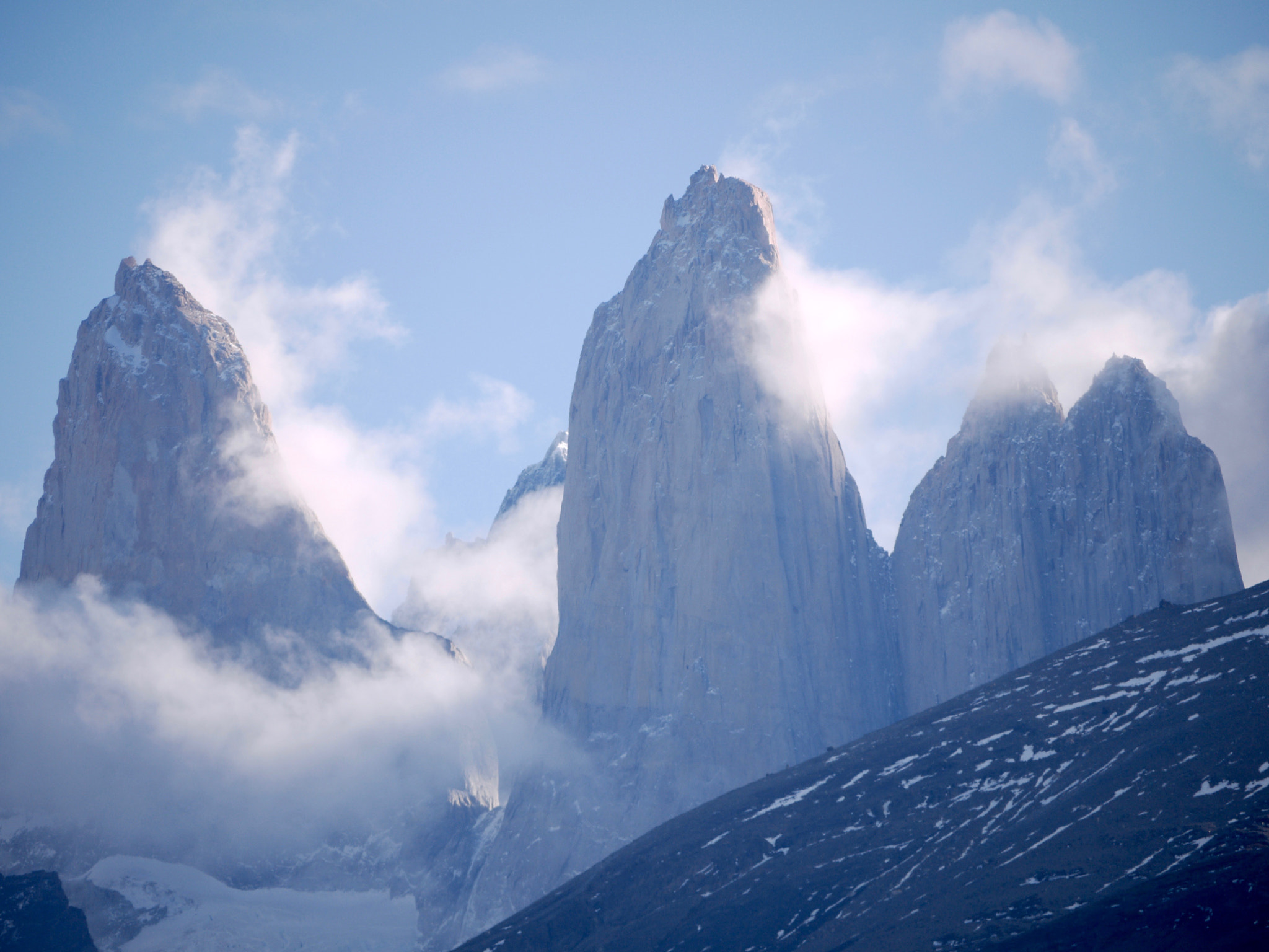 Panasonic Lumix G Vario 45-200mm F4-5.6 OIS sample photo. Torres del paine, chile  photography