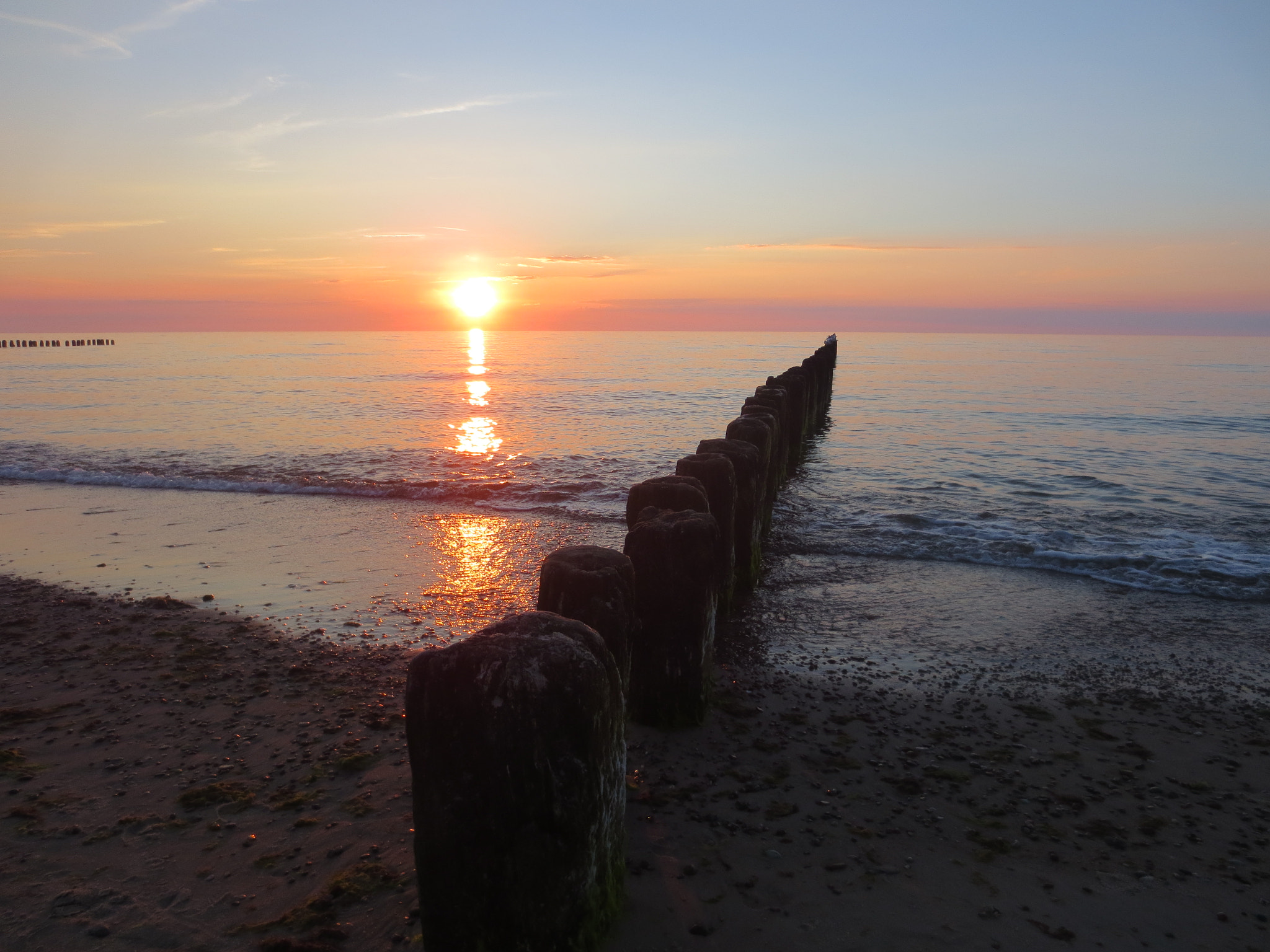 Canon PowerShot ELPH 110HS (PowerShot IXUS 125 HS) sample photo. Coast in poland photography