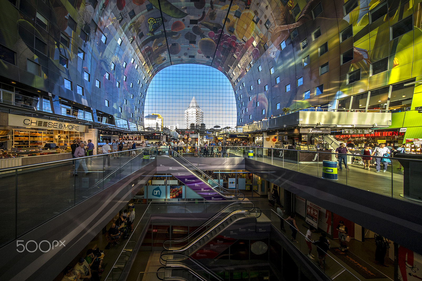 Voigtlander HELIAR-HYPER WIDE 10mm F5.6 sample photo. Colours of life photography