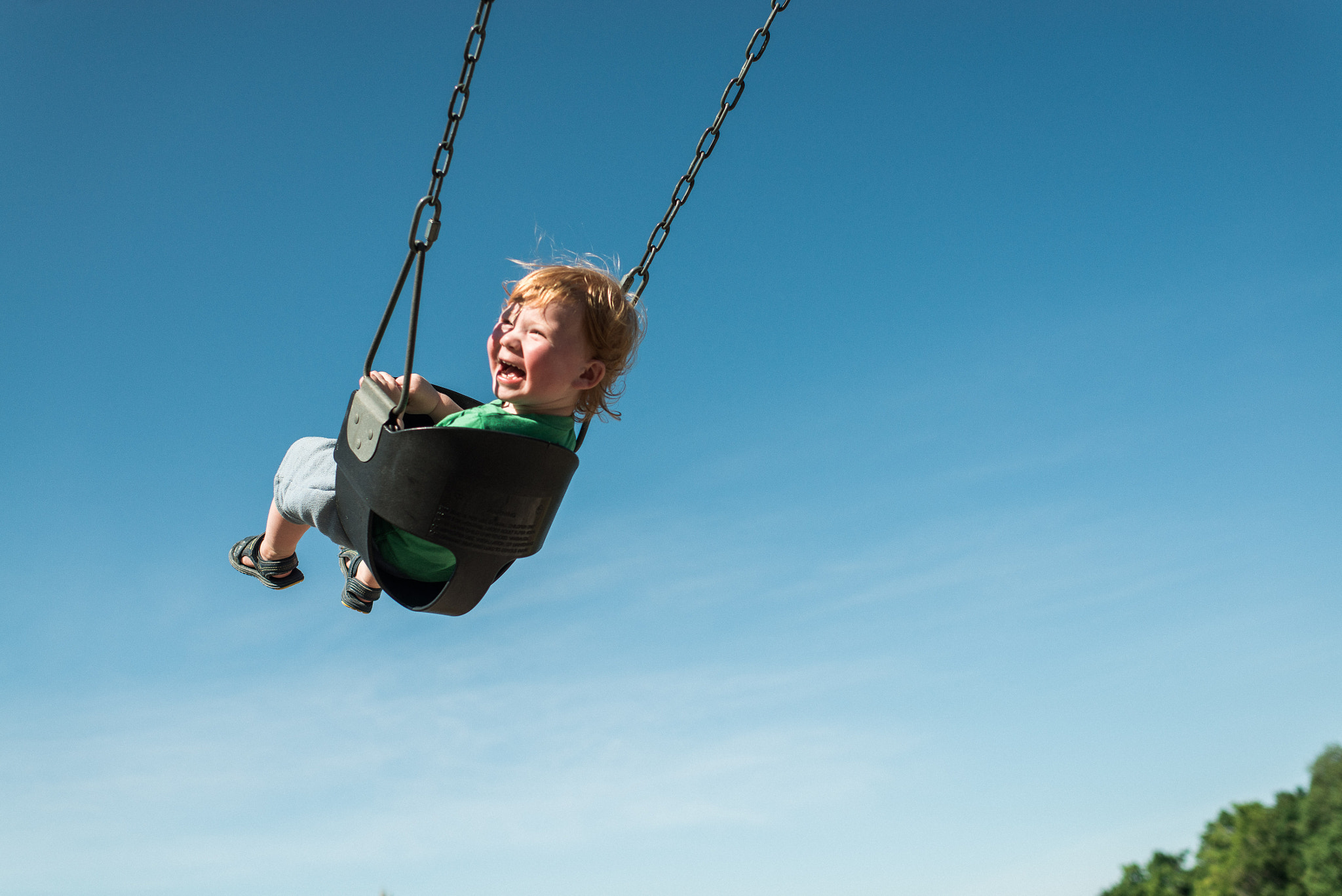 Nikon D800E + Nikon AF-S Nikkor 35mm F1.4G sample photo. Flying little people photography