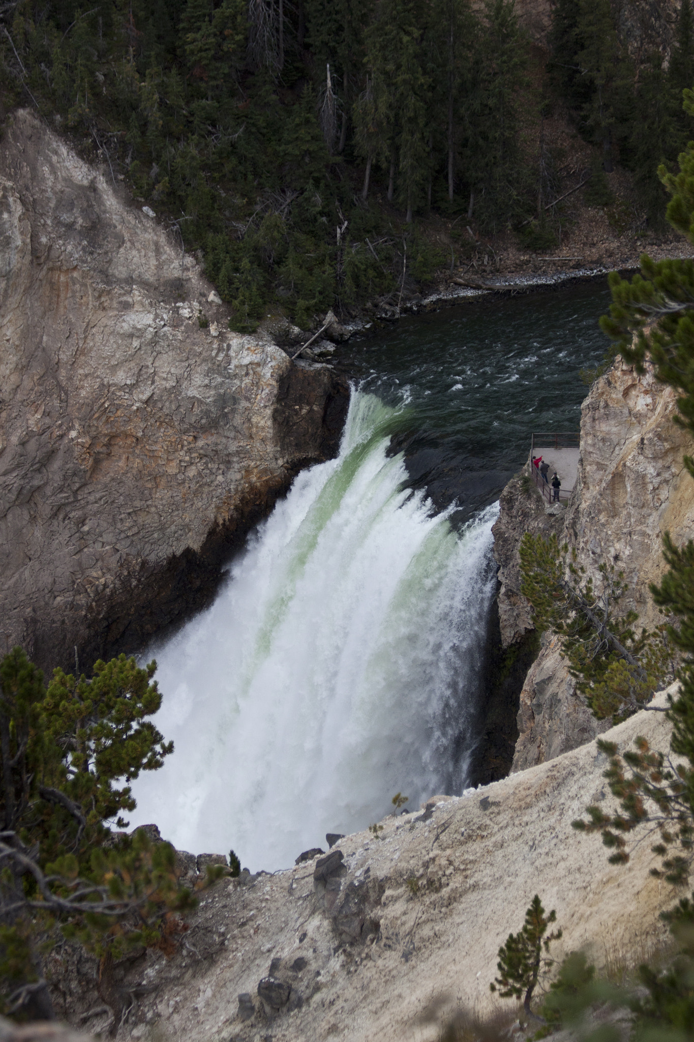 Canon EF 70-300mm F4-5.6 IS USM sample photo. Waterfall photography