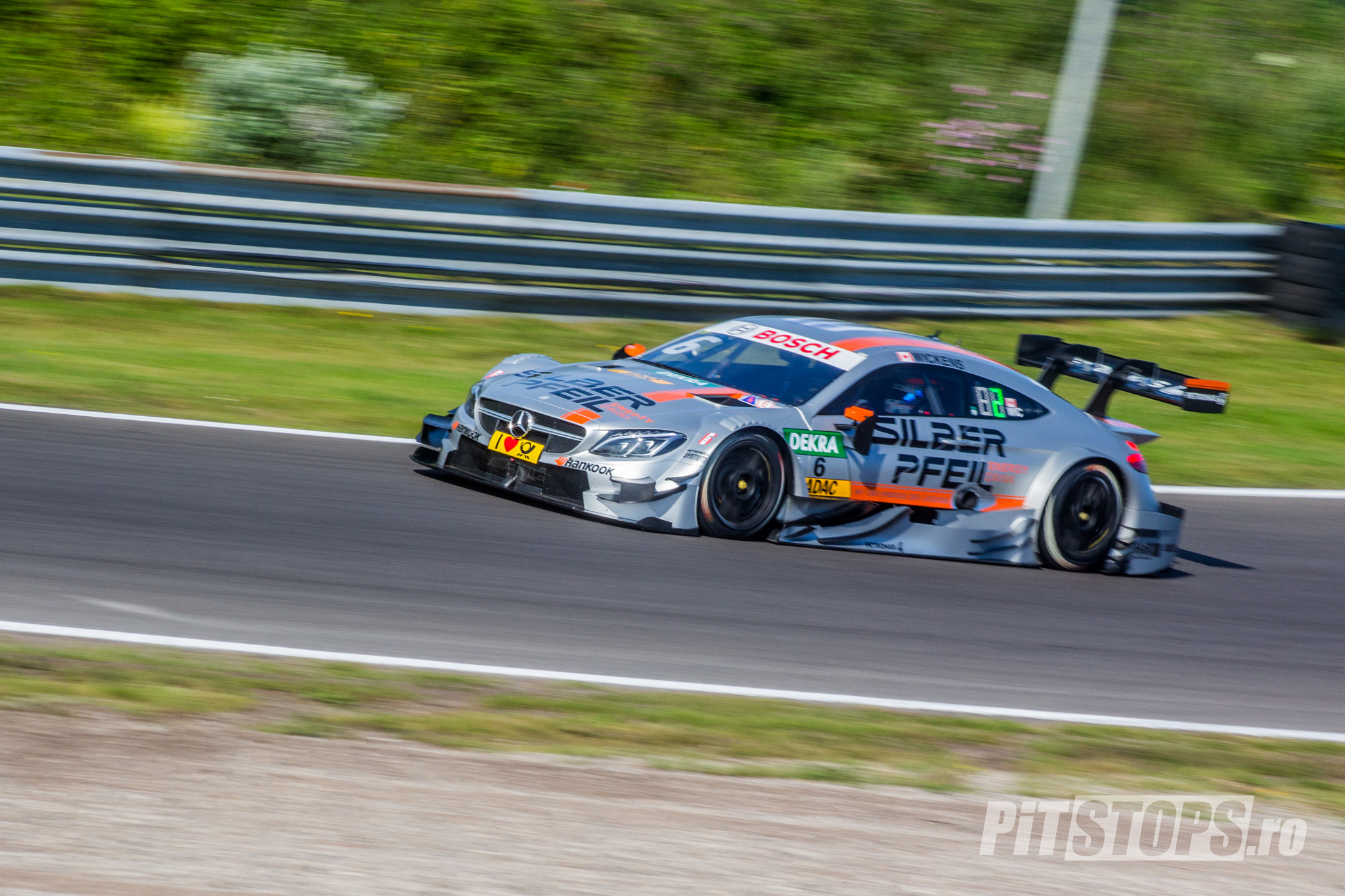 Canon EF 75-300mm f/4-5.6 USM sample photo. Dtm zandvoort fp3 - robert wickens (mercedes) photography