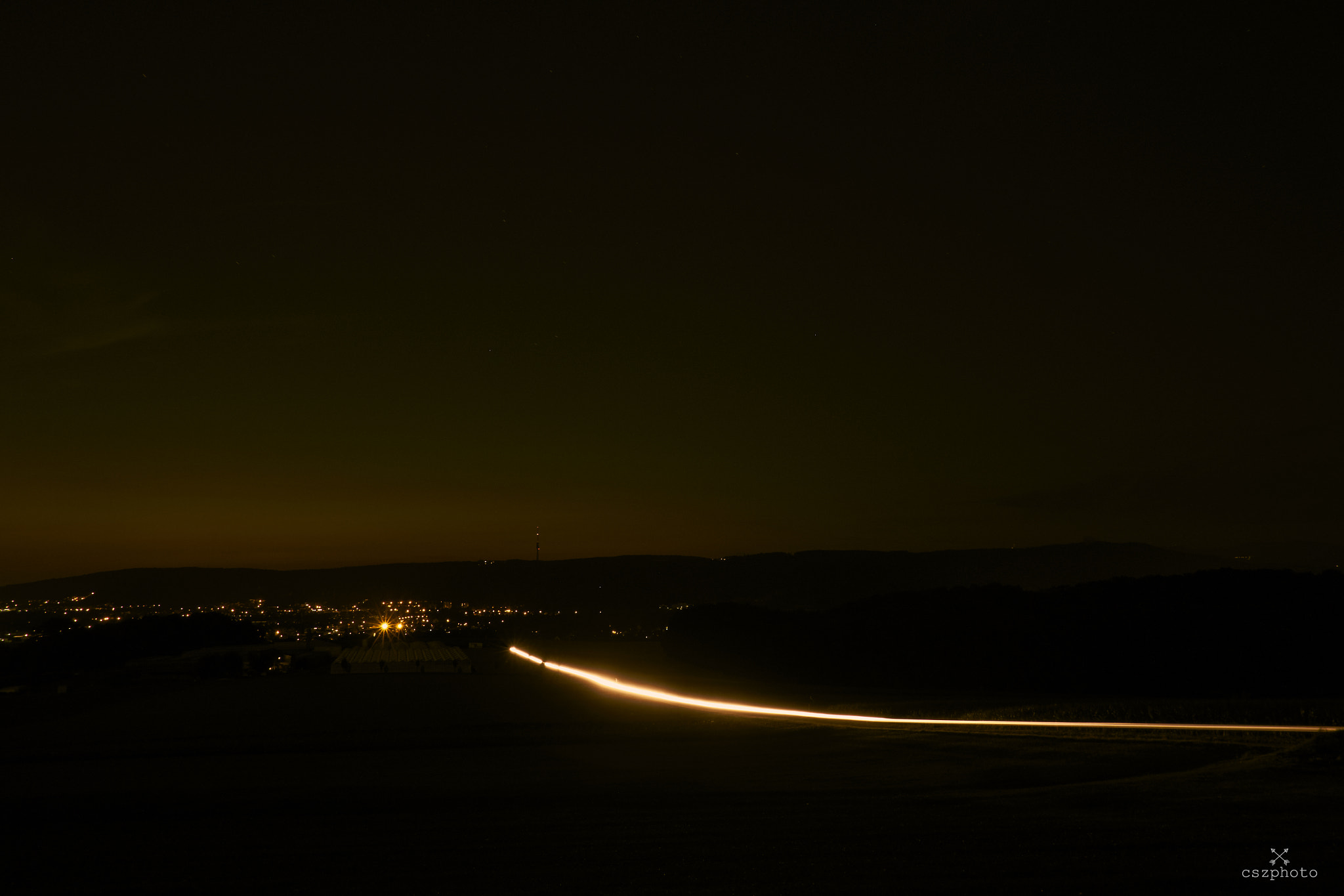Fujifilm X-E2 + Fujifilm XF 18mm F2 R sample photo. Lightline photography