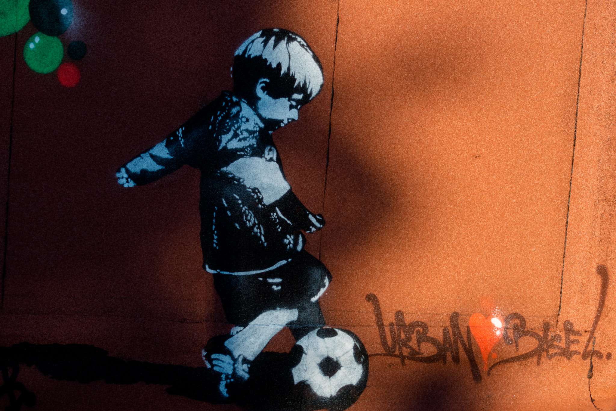 Sony 75-300mm F4.5-5.6 sample photo. Graffiti photography