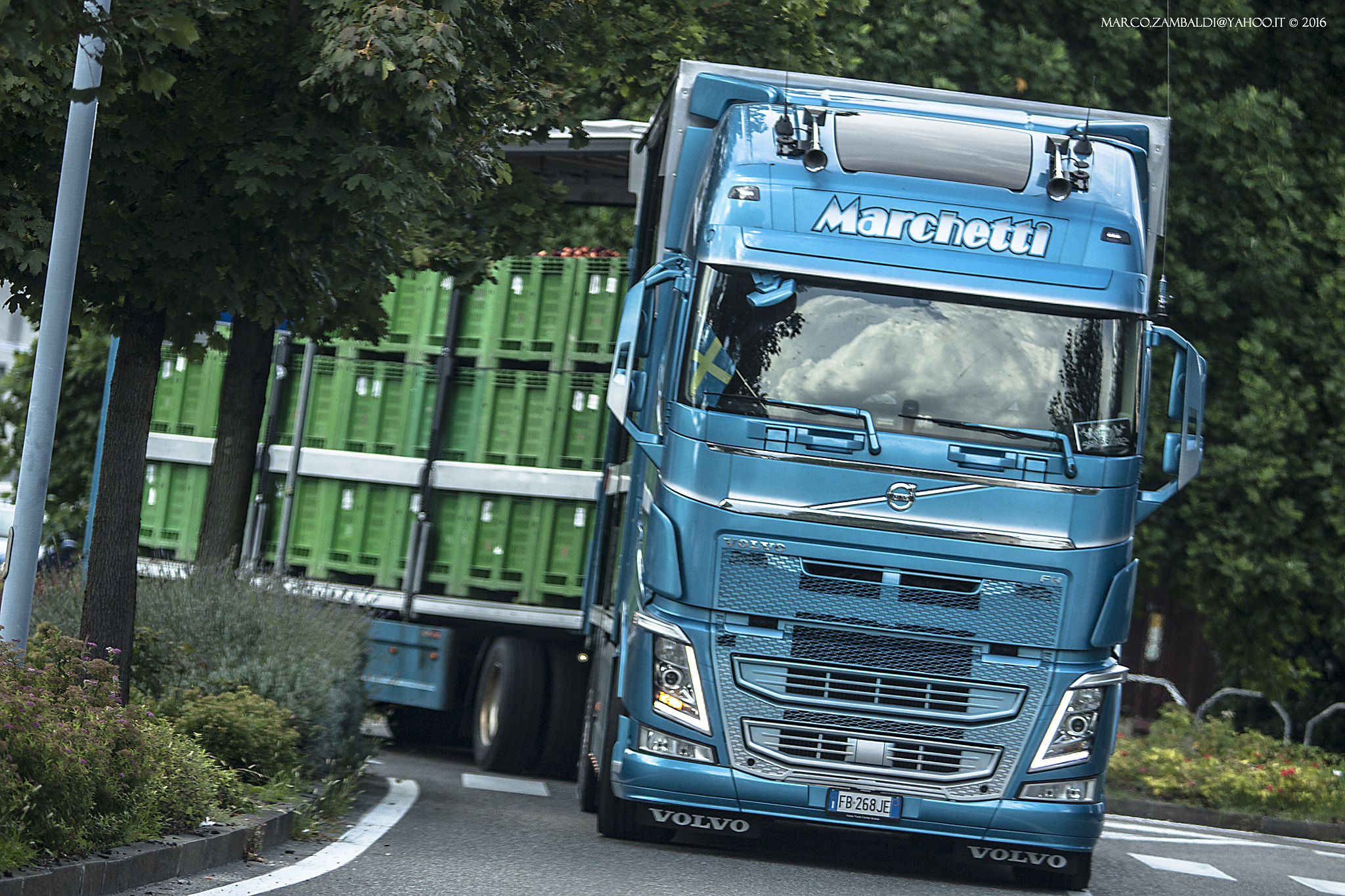 Canon EOS 50D + Canon EF 80-200mm f/2.8L sample photo. Volvo fh by marchetti photography