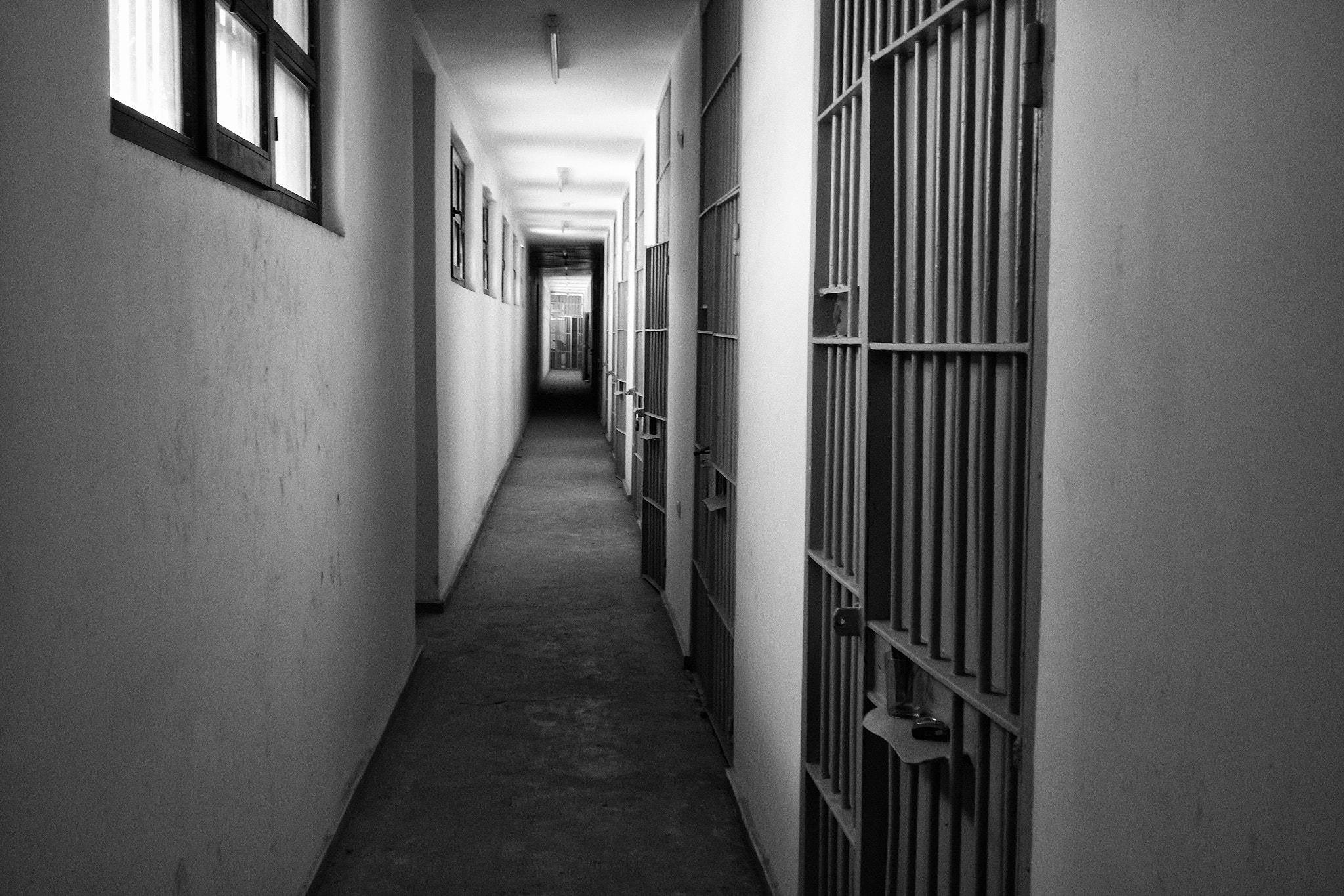 Samsung NX mini sample photo. The ulucanlar prison museum cells photography