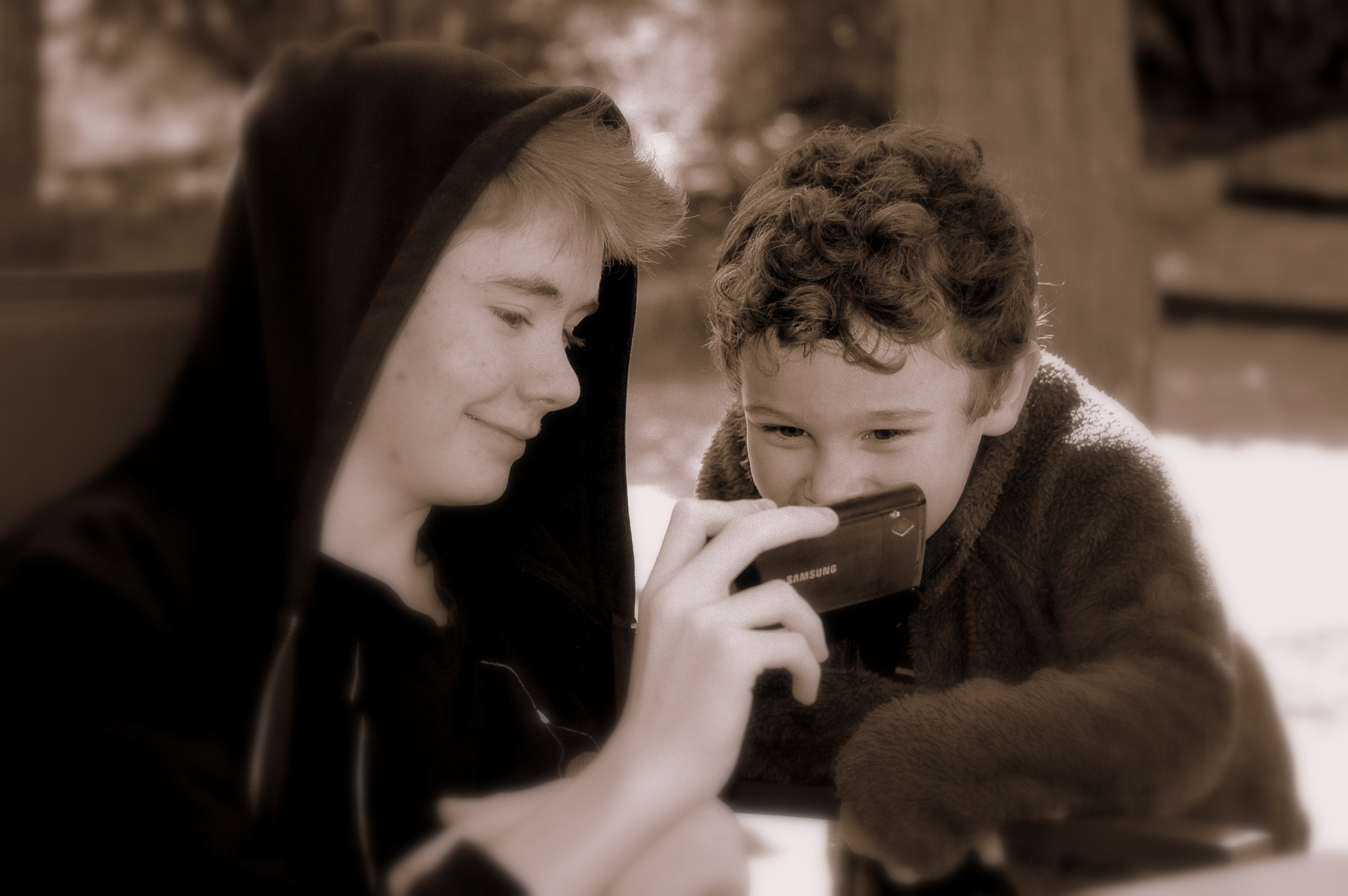 Nikon D50 sample photo. Smile and complicity photography