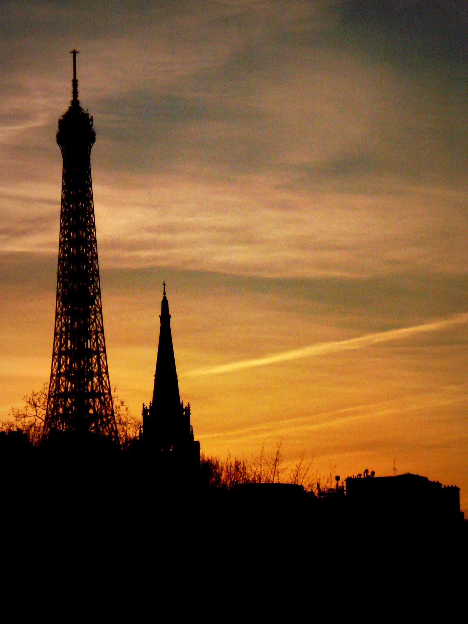 Sony DSC-W40 sample photo. Eiffel tower photography