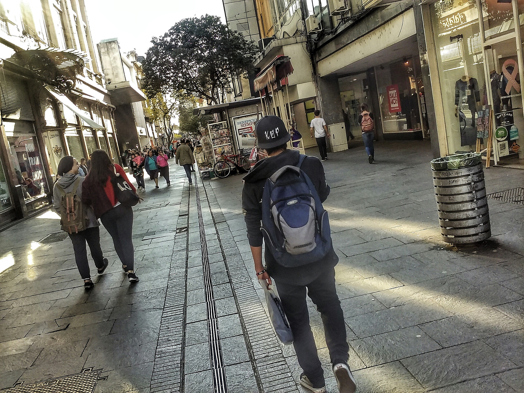 LG LEON 4G LTE sample photo. Central streets photography