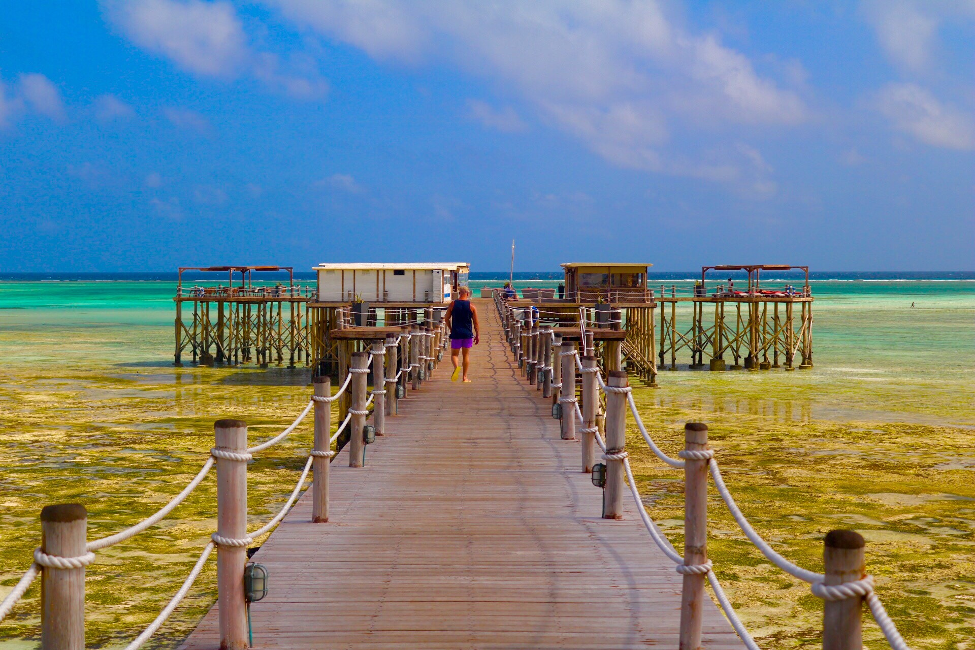 Canon EF-S 18-55mm F3.5-5.6 IS II sample photo. Pier to paradise photography