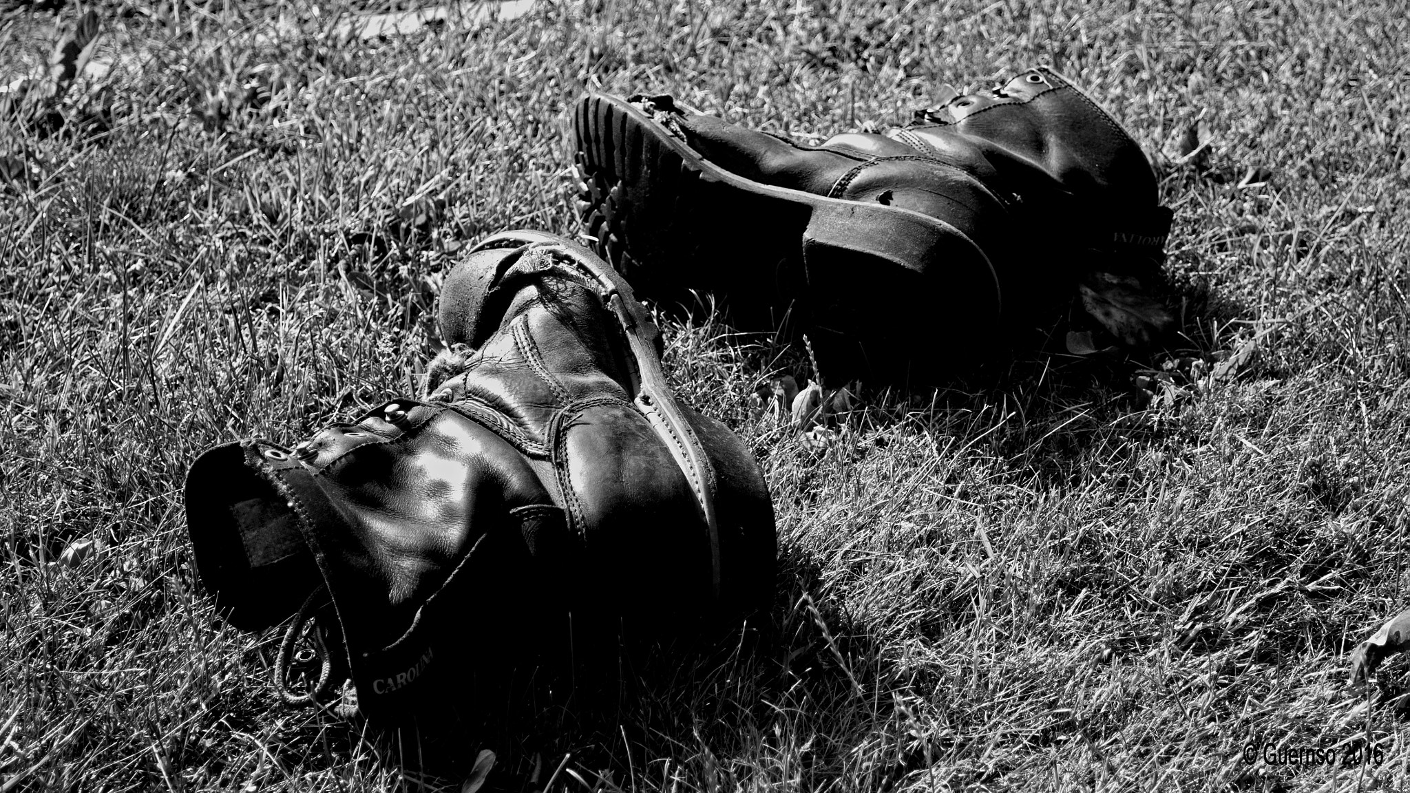 Nikon D500 sample photo. Old tired shoes photography