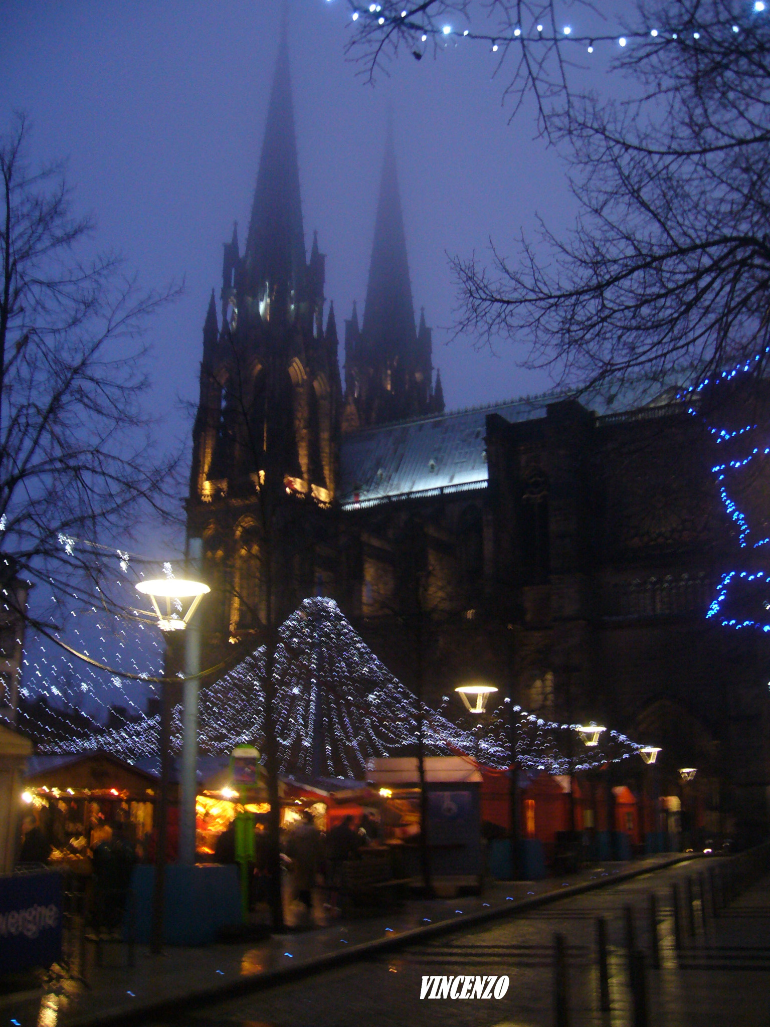 Panasonic DMC-FX9 sample photo. Unexpected winter & clermont-ferrand photography