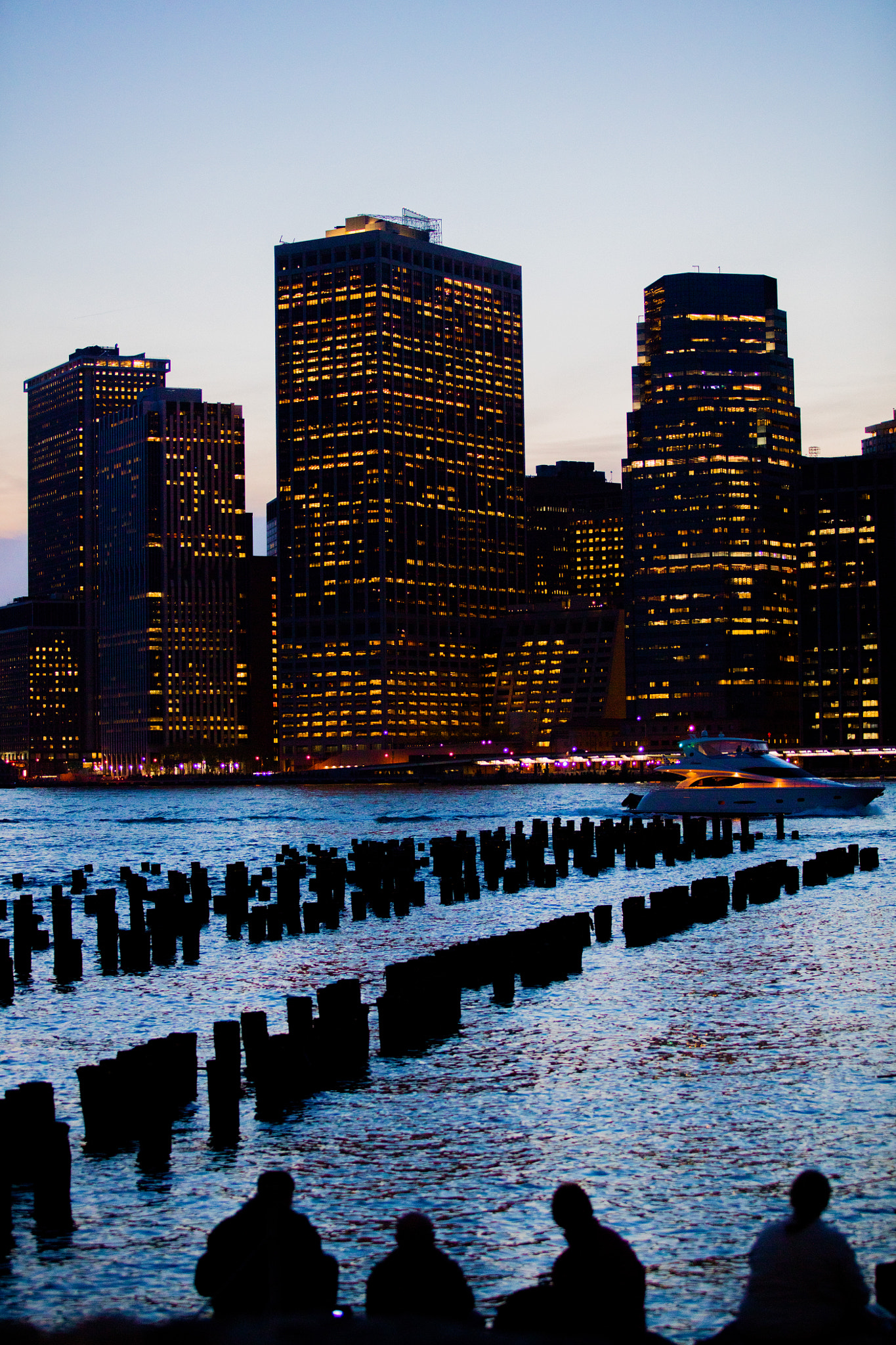 Canon EF 70-200mm F2.8L USM sample photo. Brooklyn looking at new york photography