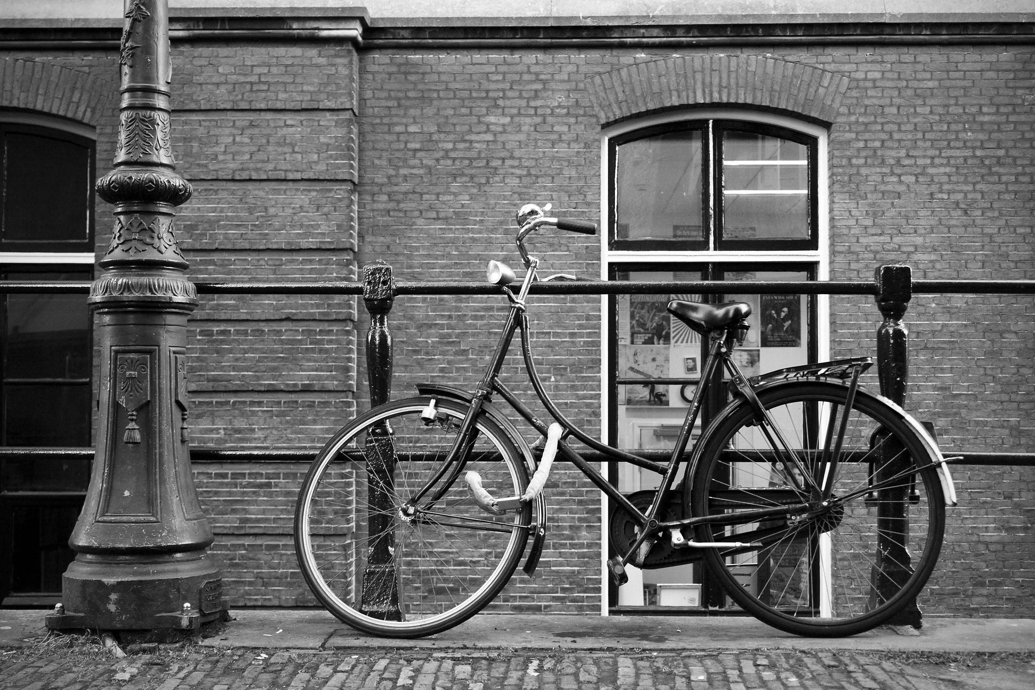 Canon EOS 40D + Tamron AF 28-75mm F2.8 XR Di LD Aspherical (IF) sample photo. Copenhagen bike photography