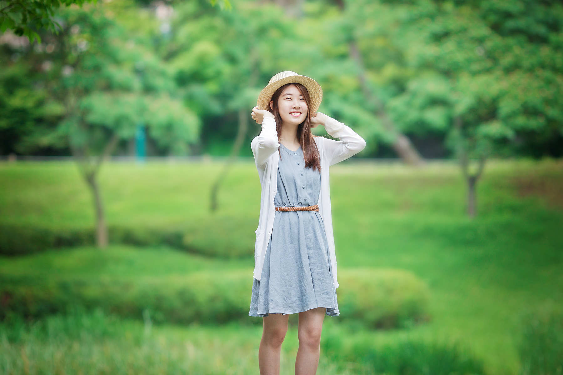 Canon EOS-1D Mark III + Canon EF 135mm F2L USM sample photo. Snap photography